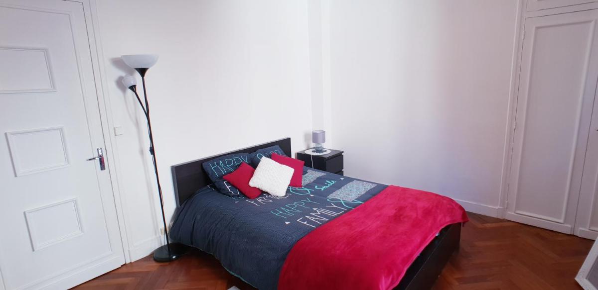 Apartment - Photo 8