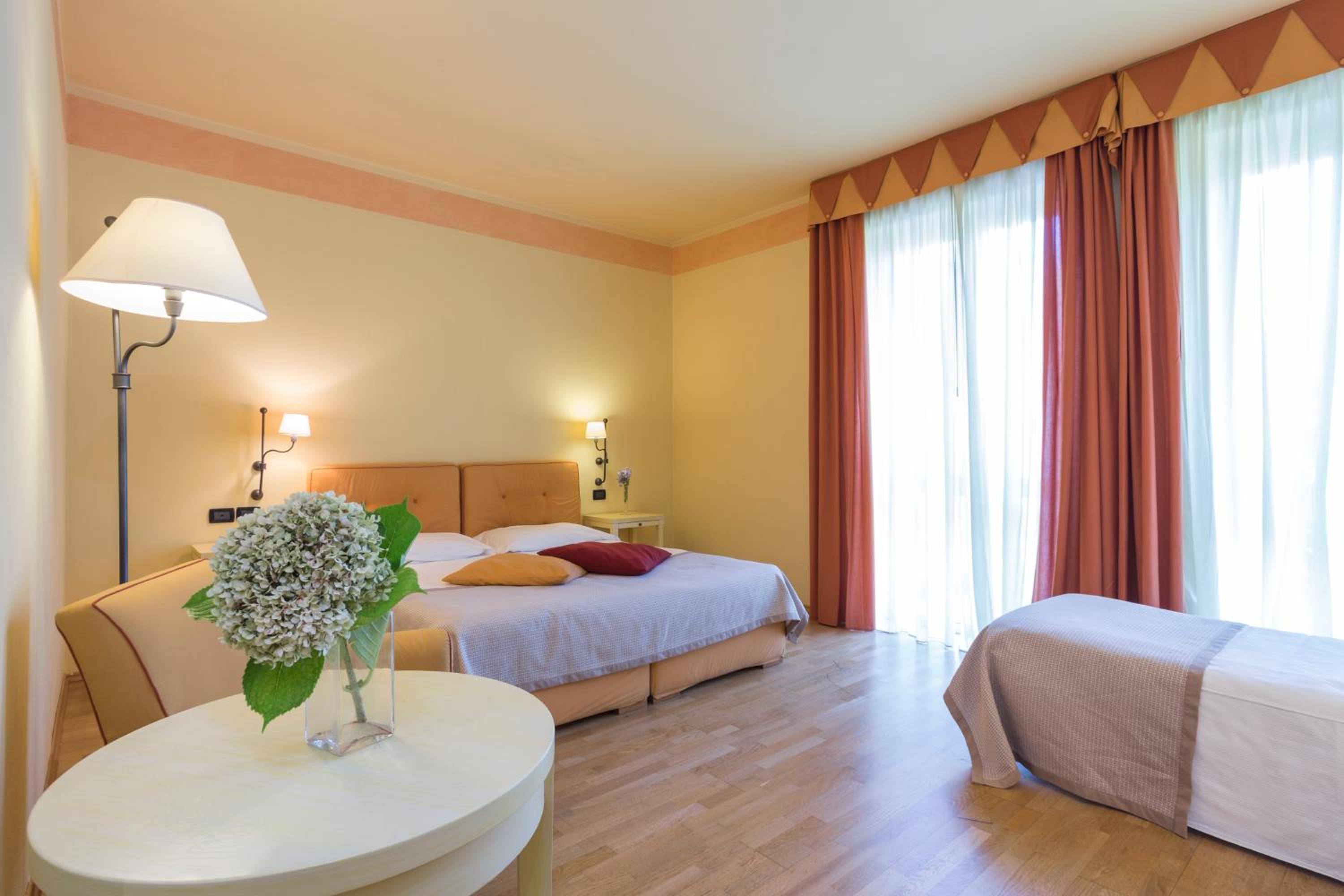 Superior Triple Room - Photo 4