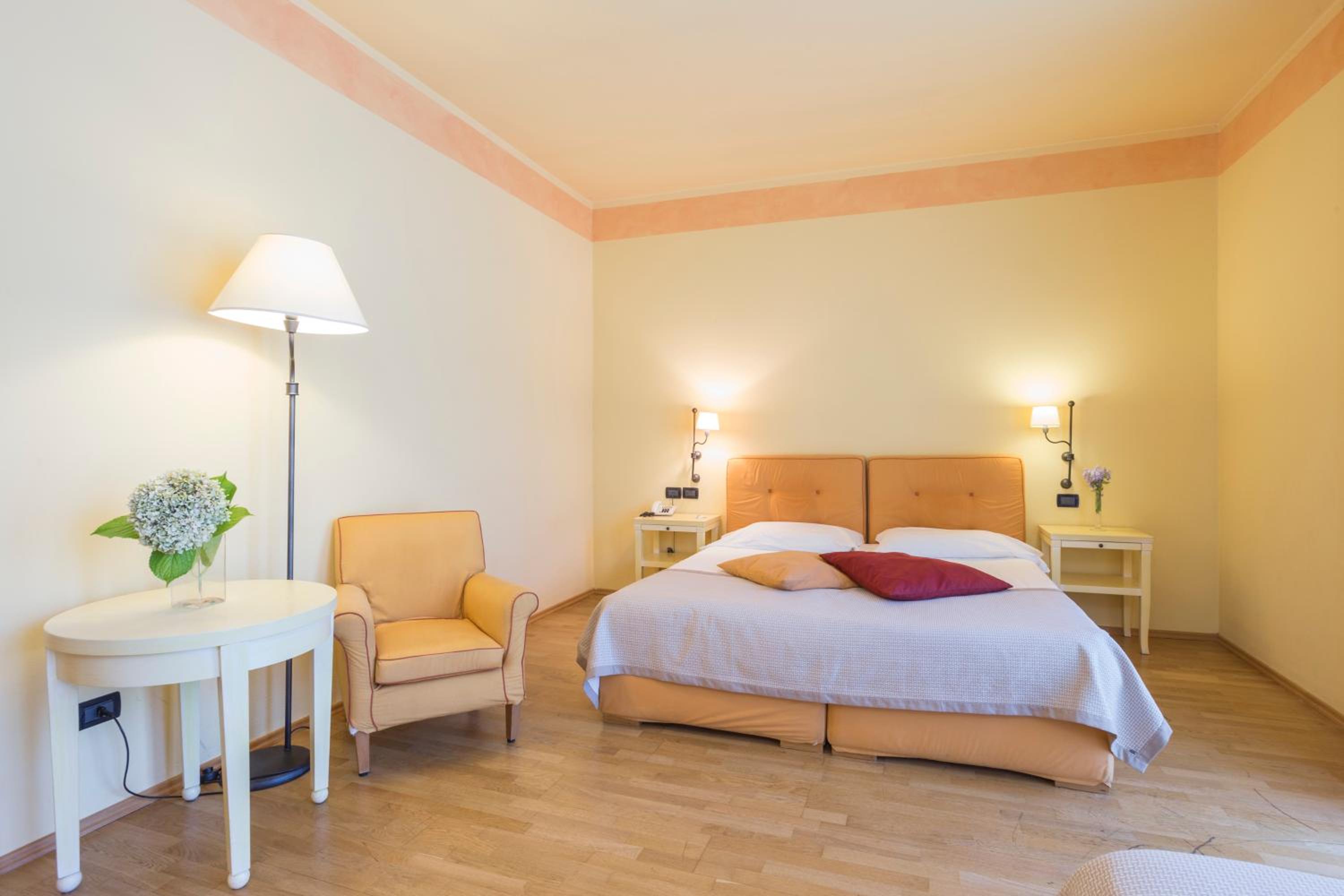 Superior Triple Room - Photo 1