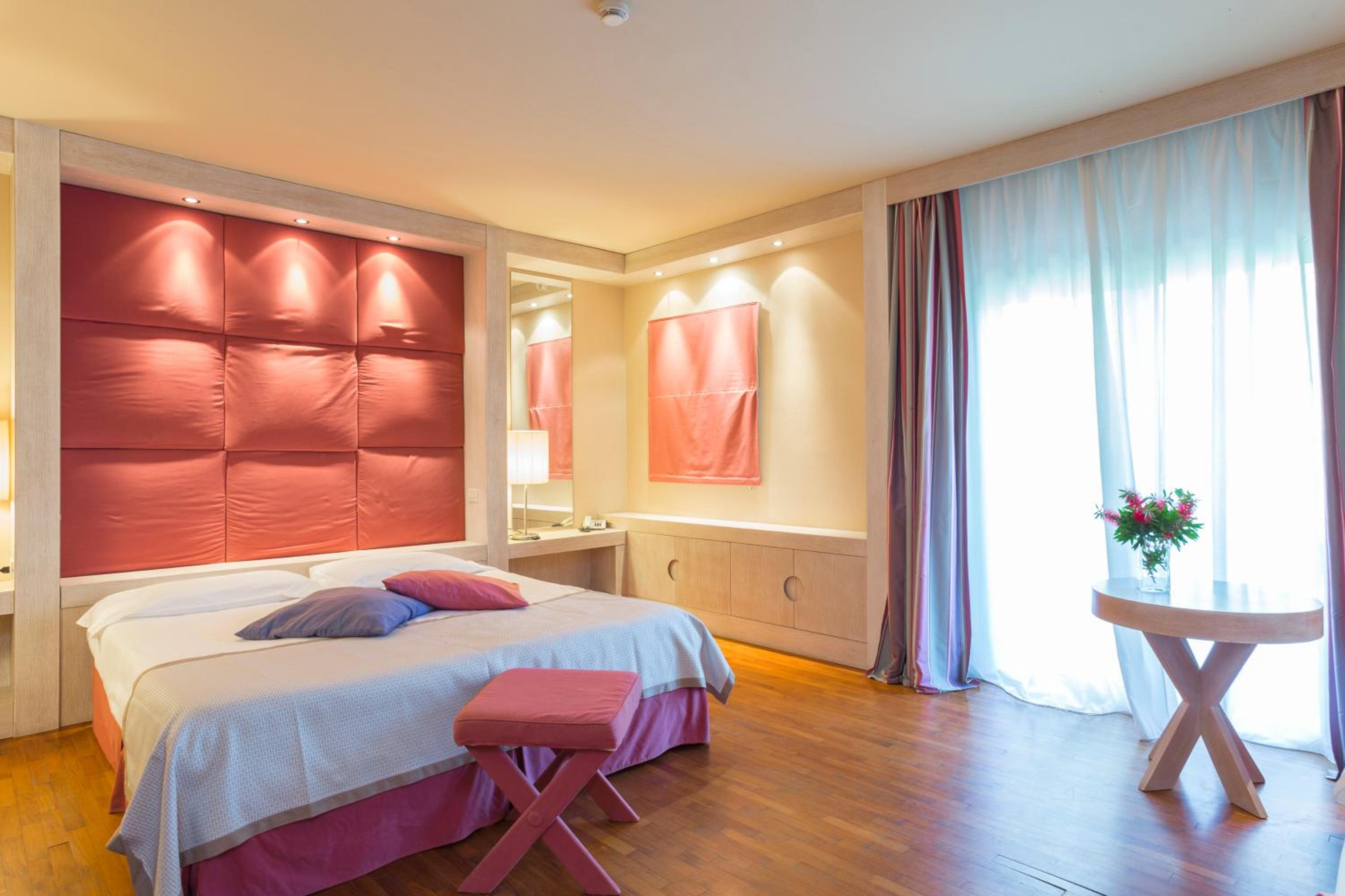 Deluxe Triple Room - Photo 4