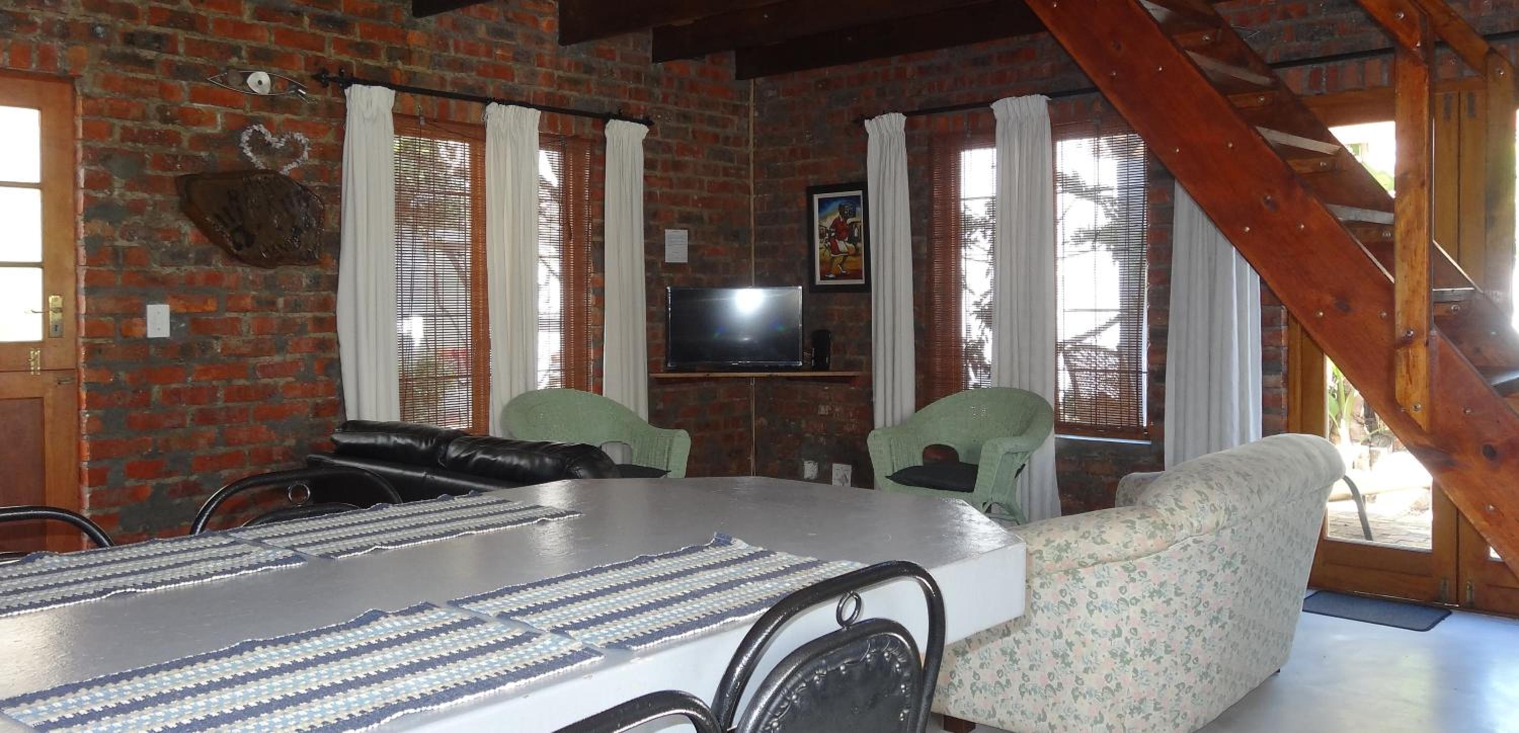 Family Cottage - Photo 10