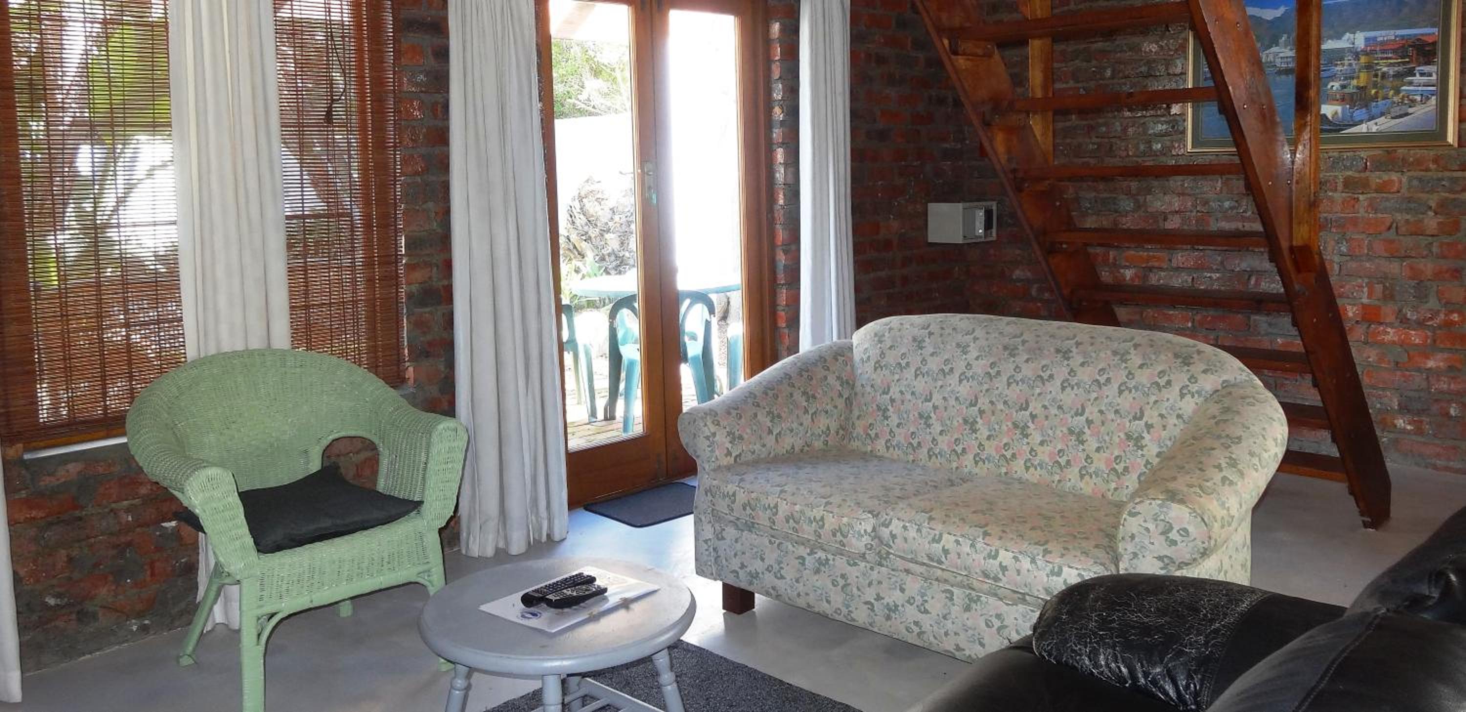 Family Cottage - Photo 2