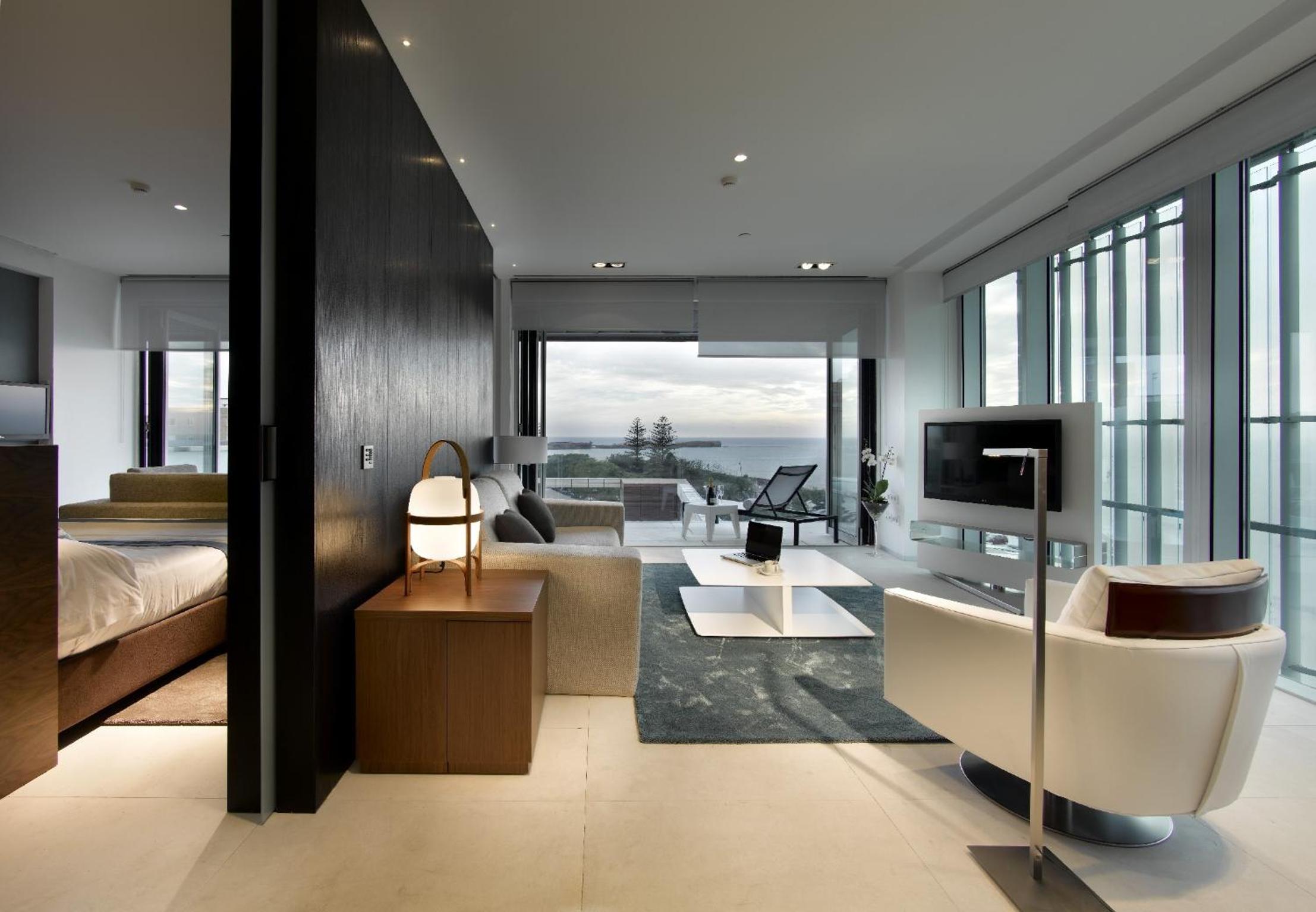Junior Suite with Sea View - Photo 12