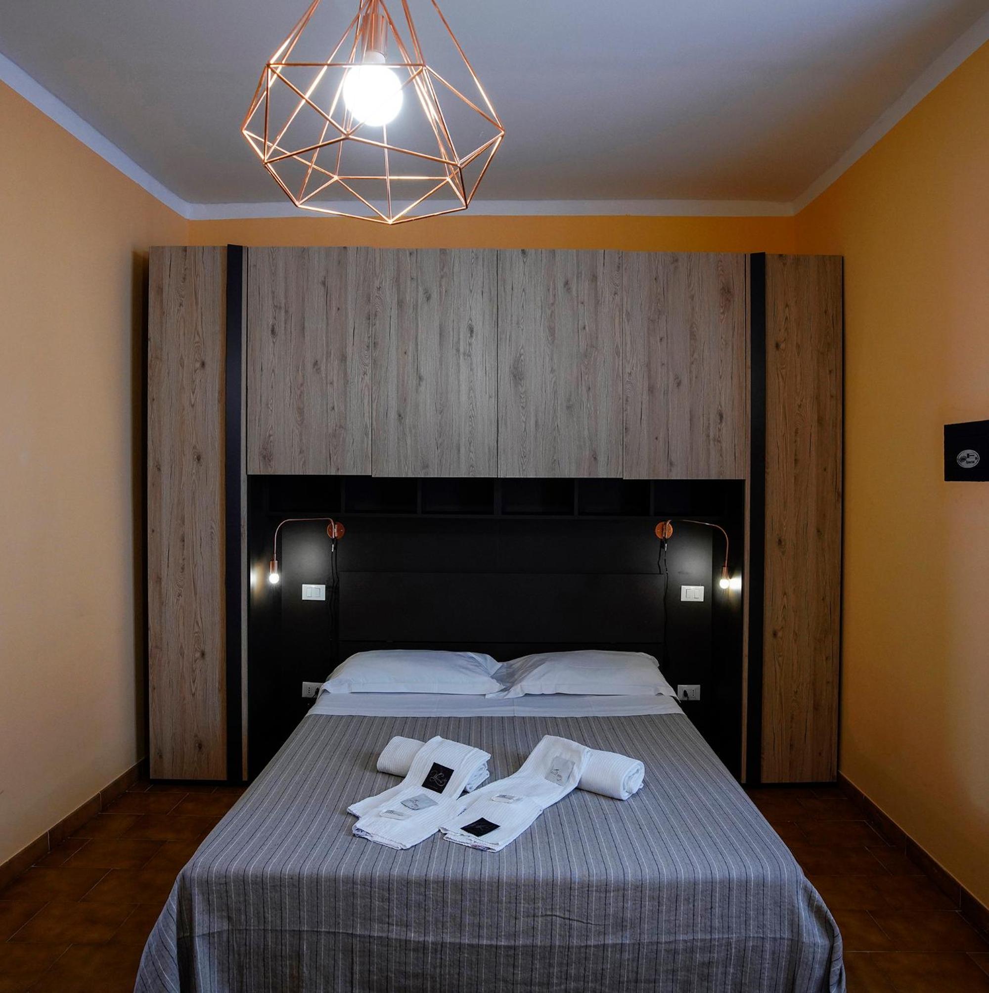 One-Bedroom Apartment with Garden