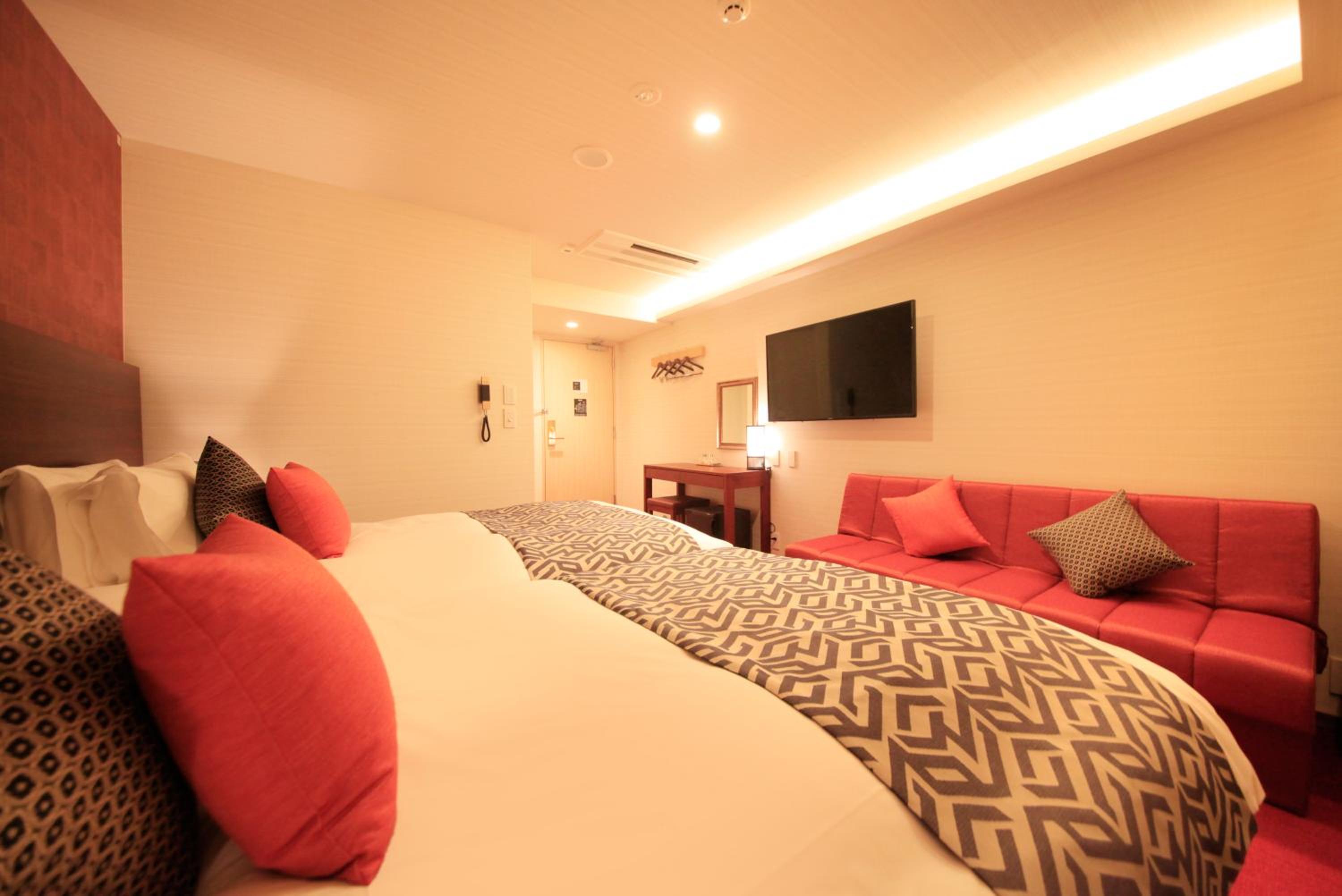 Superior Twin Room - Smoking photo 2