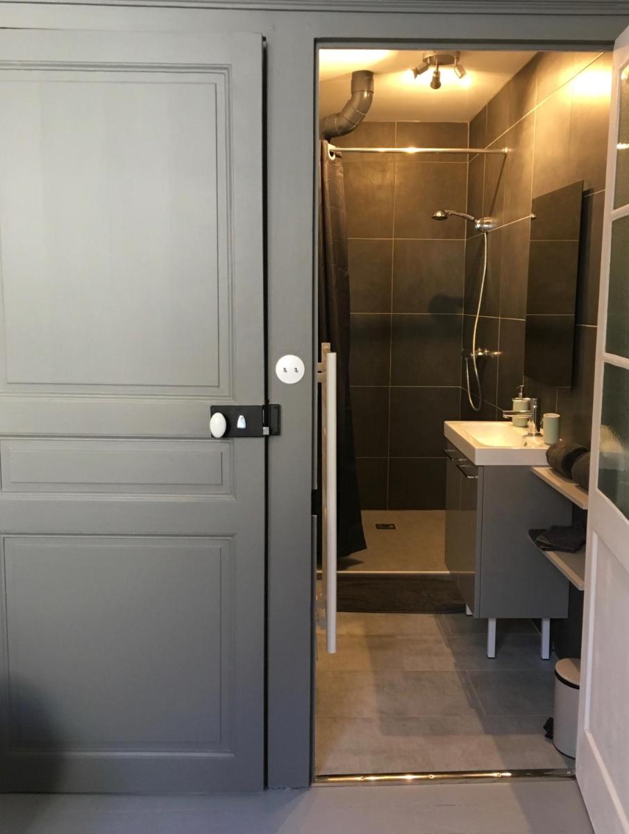 Superior Suite - Photo 6