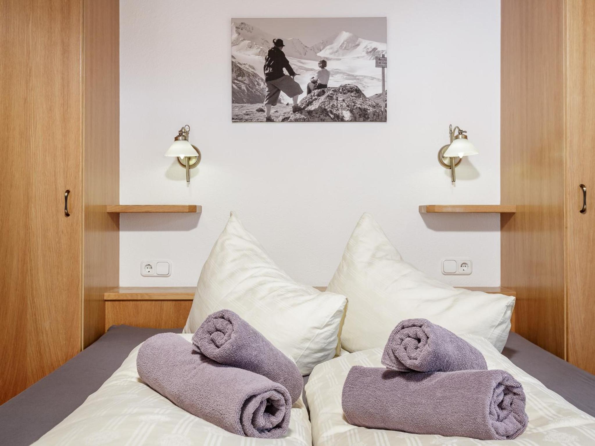 Basic Double Room - Photo 7