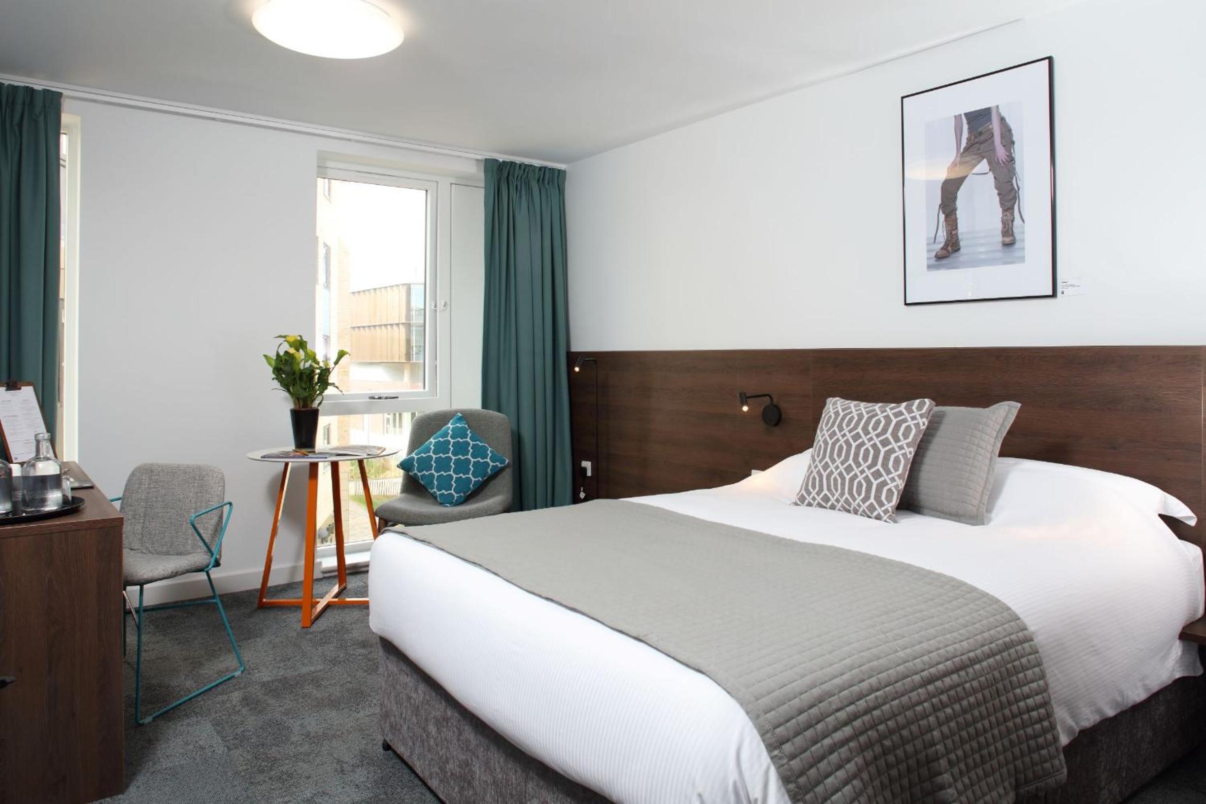 Double Room - Photo 2