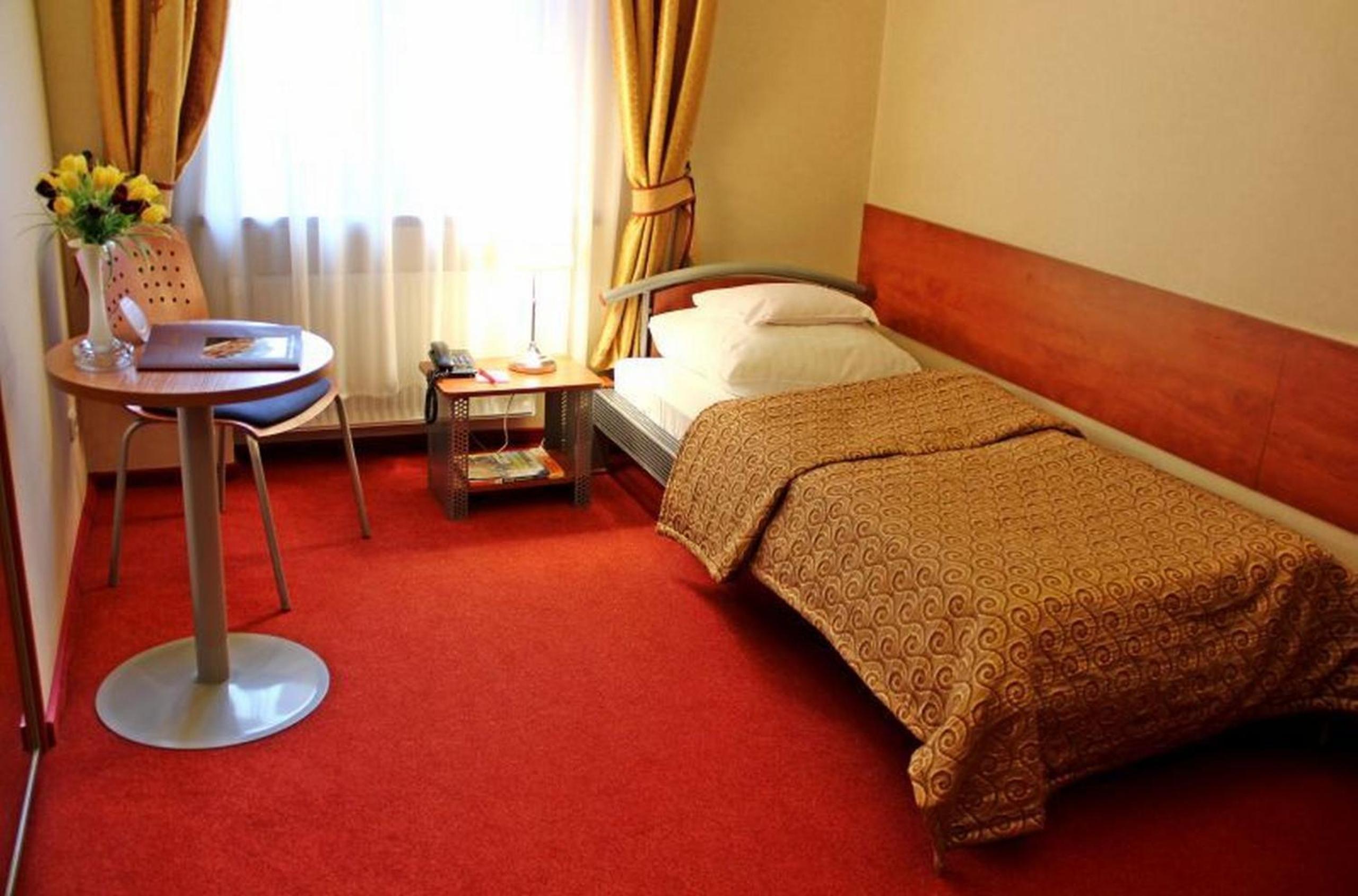 Standard Single Room