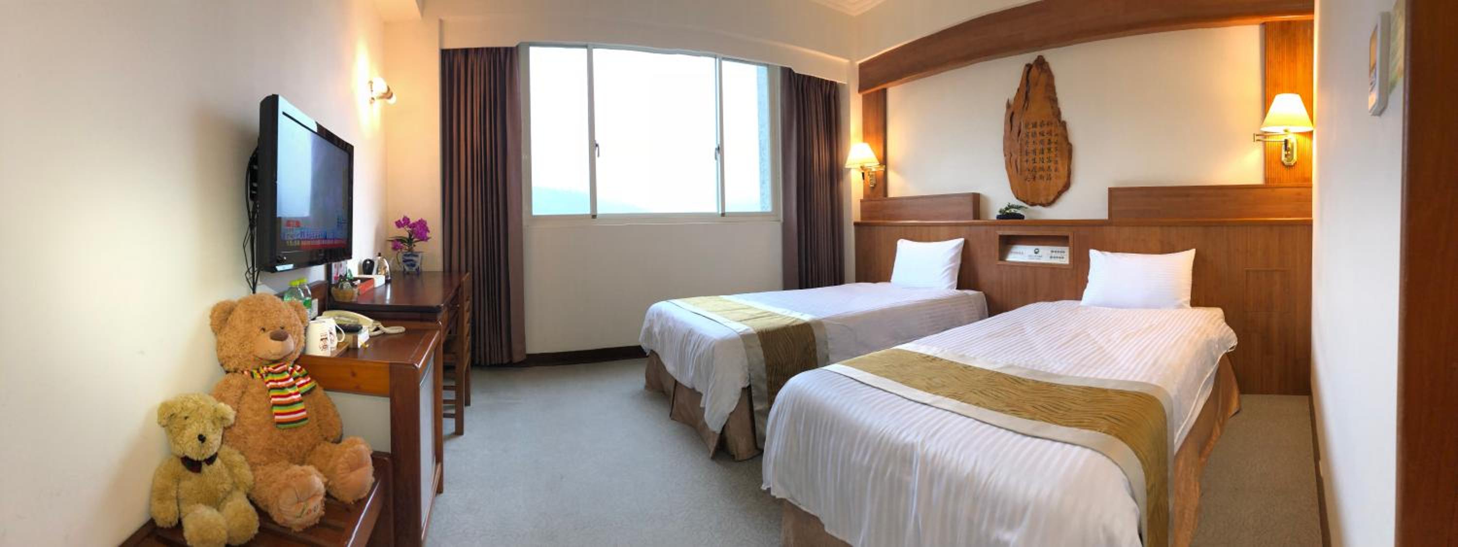 Standard Twin Room photo 3