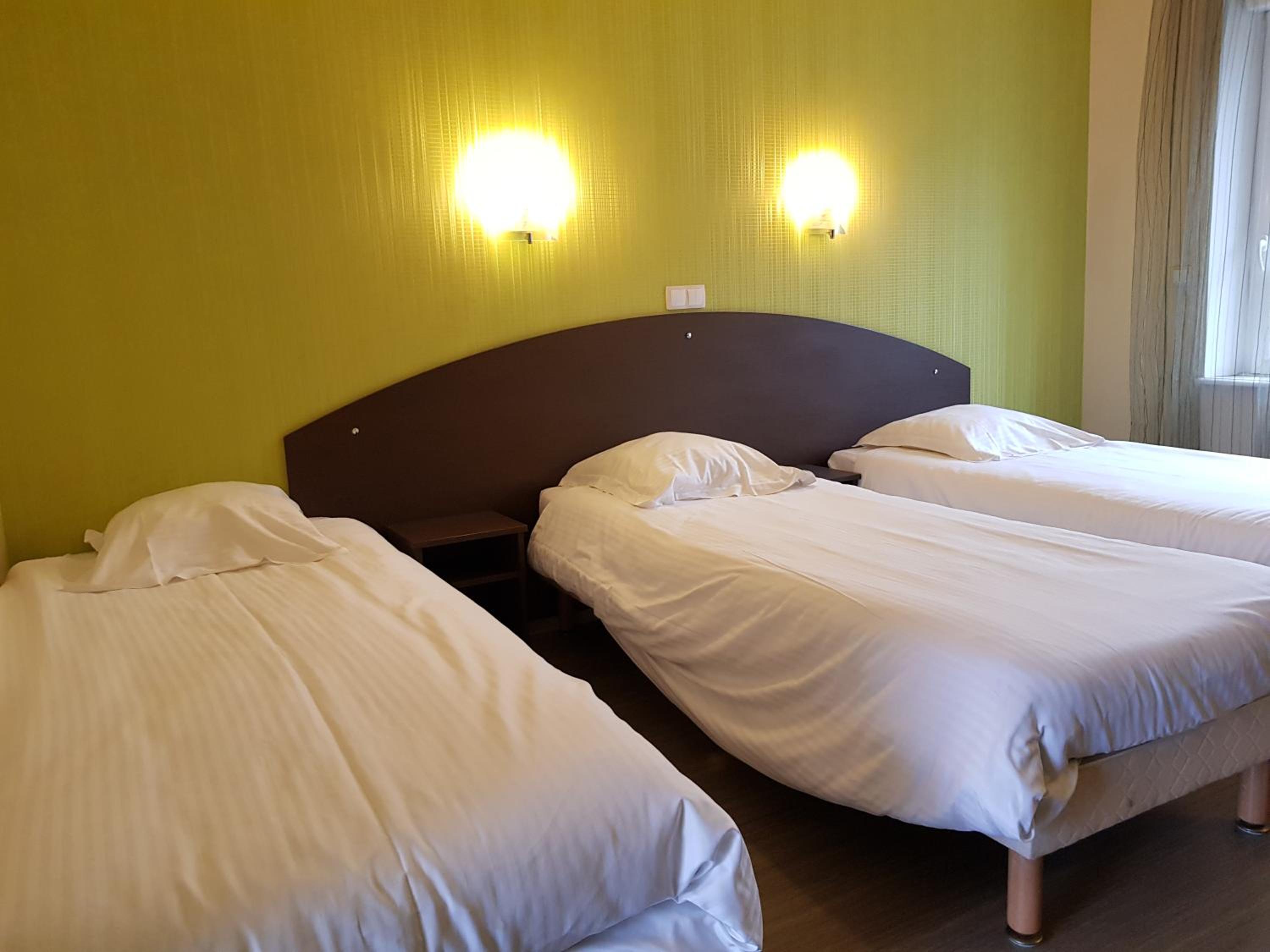  Superior Double Room with Extra Bed photo 3