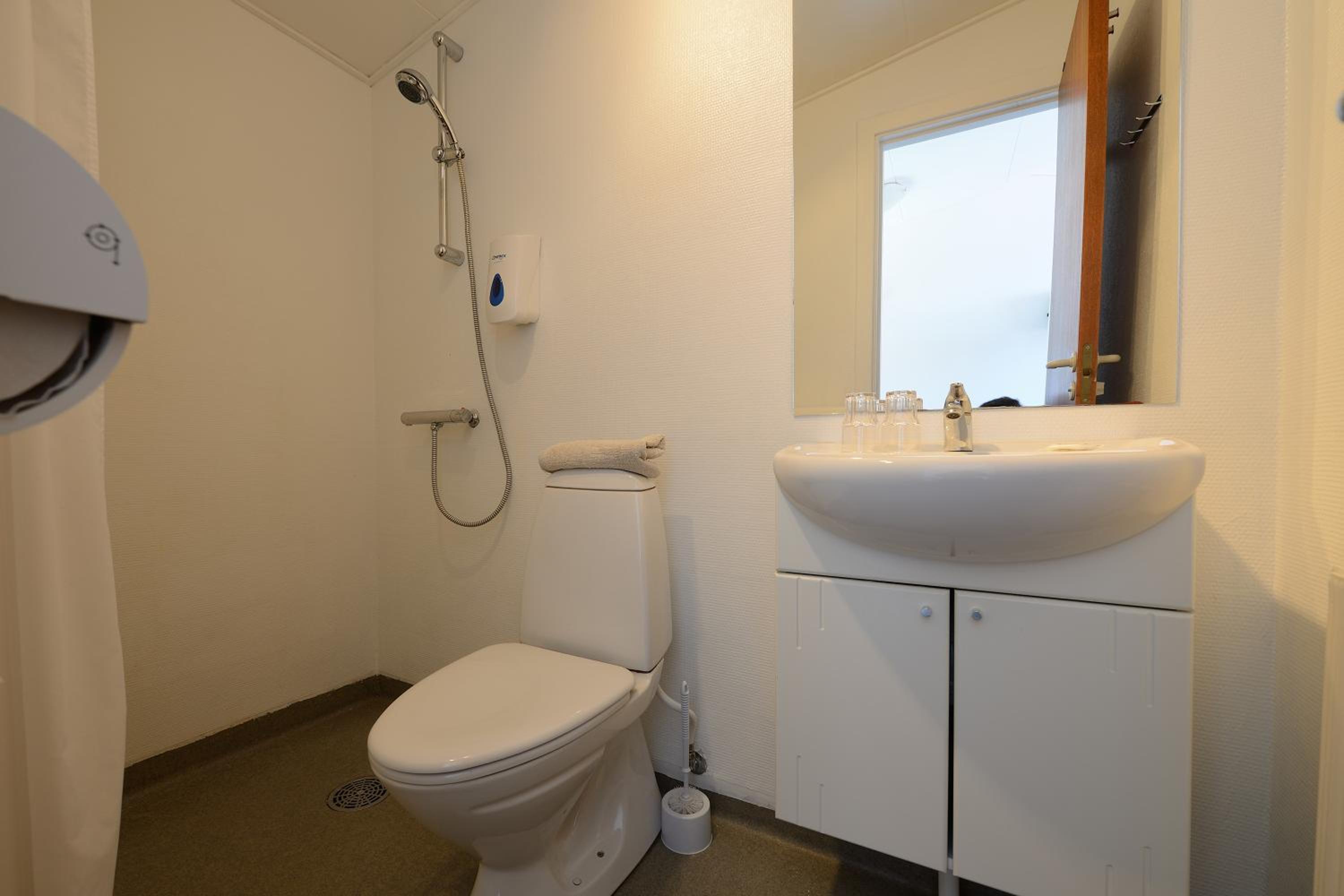 Twin Room with Sea View (no dogs allowed) photo 3