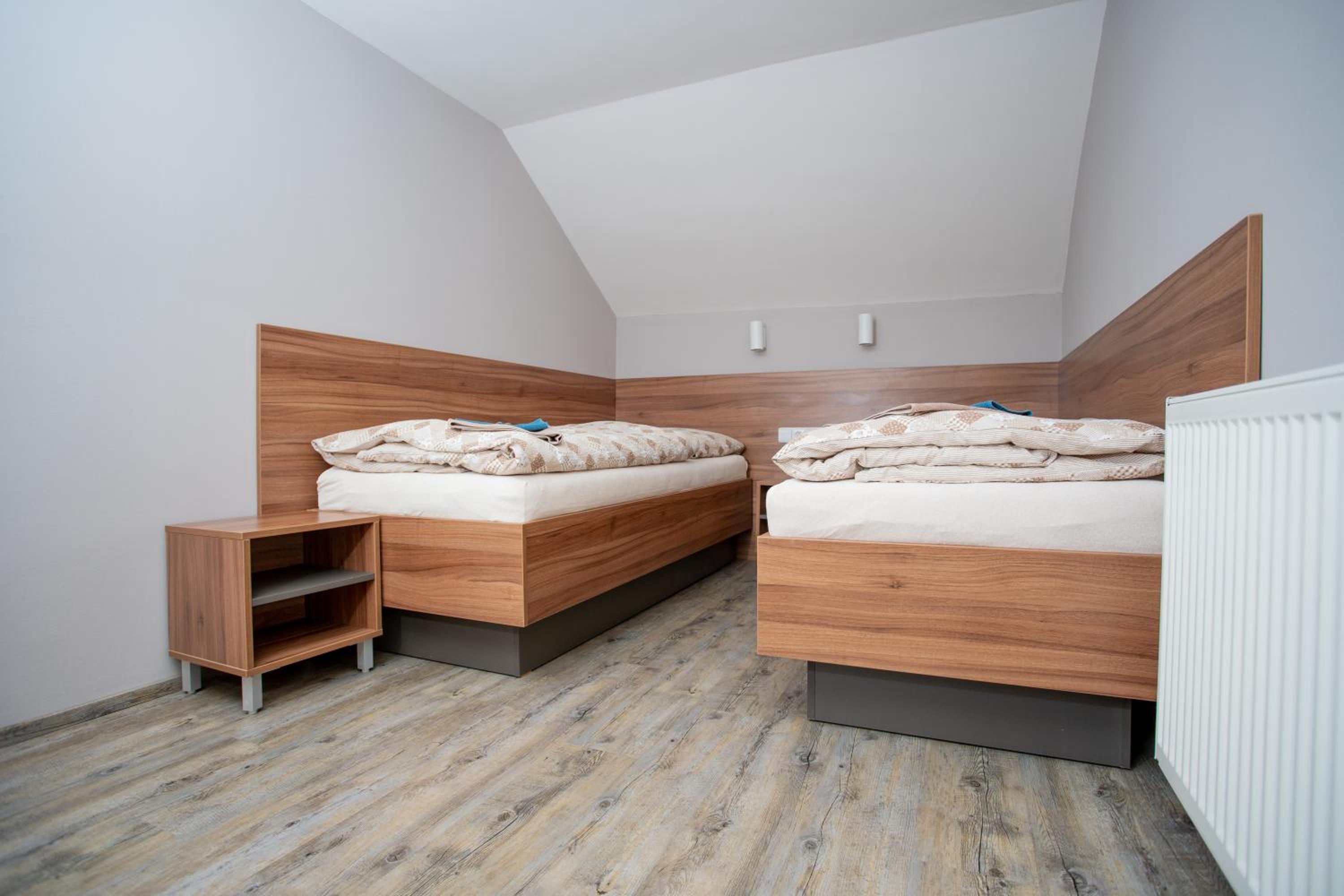 Quadruple Room with Air Conditioning - Photo 6