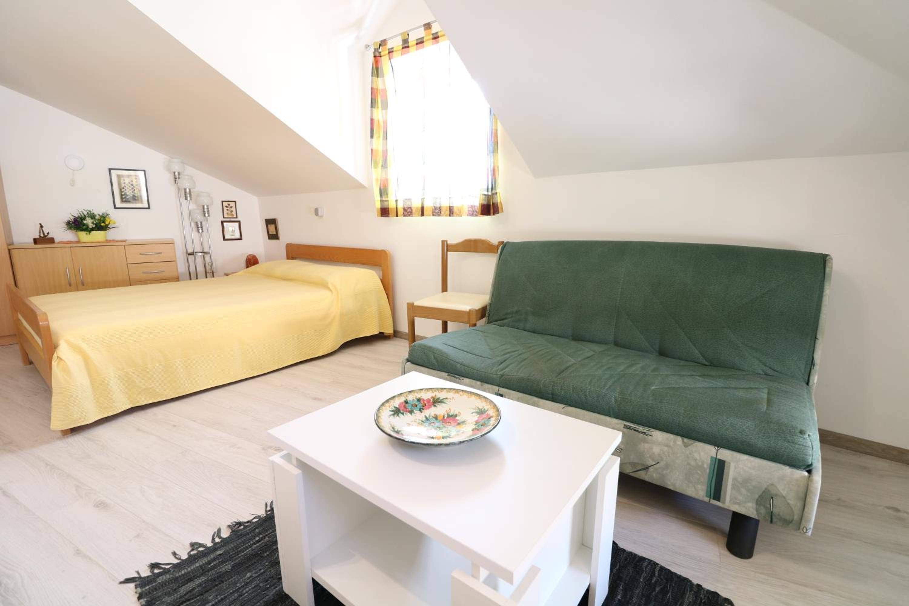 Studio Apartment with Sea View