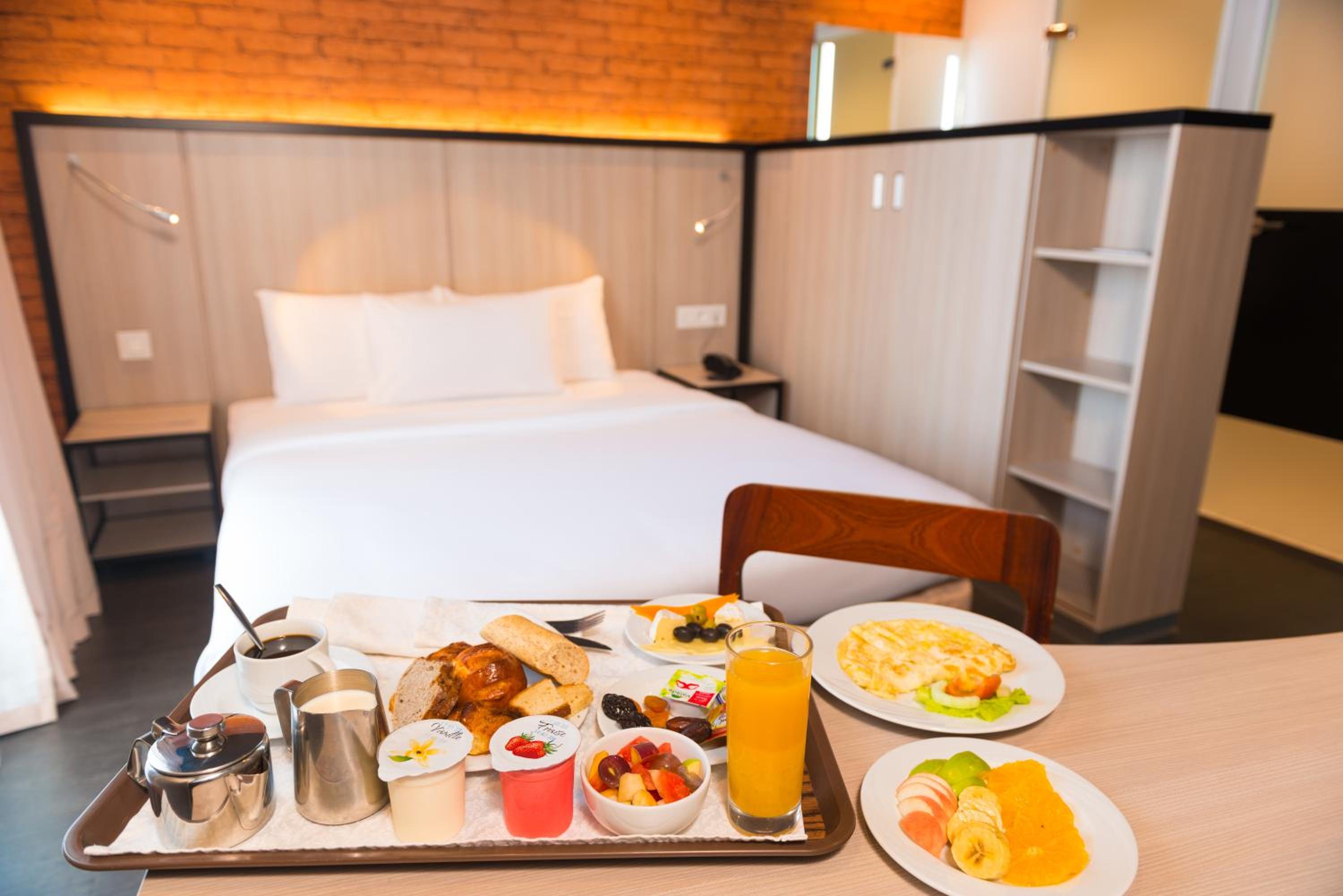 Double Room - Photo 4