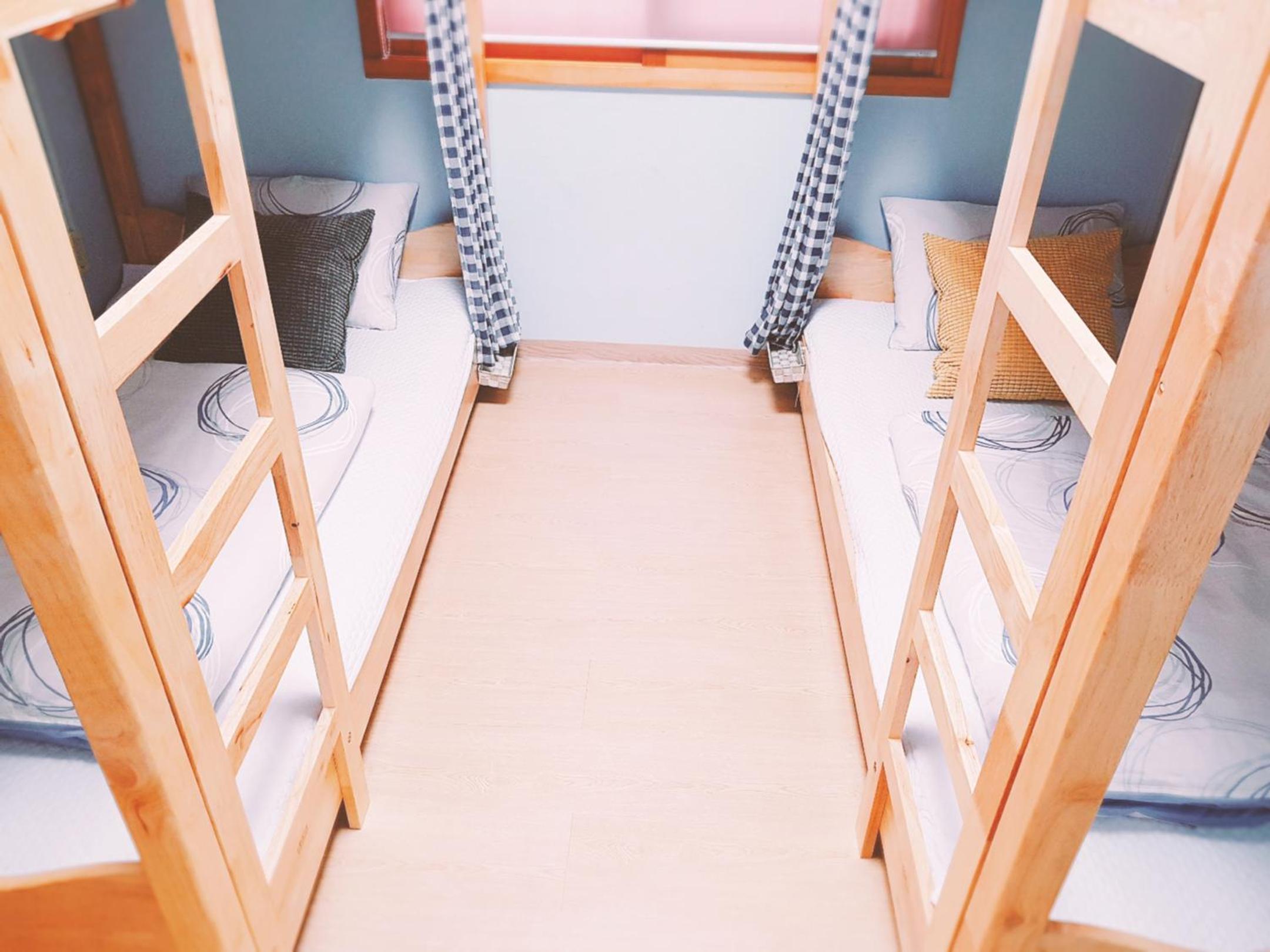 Bed in 4-Bed Dormitory Room Male Only photo 3