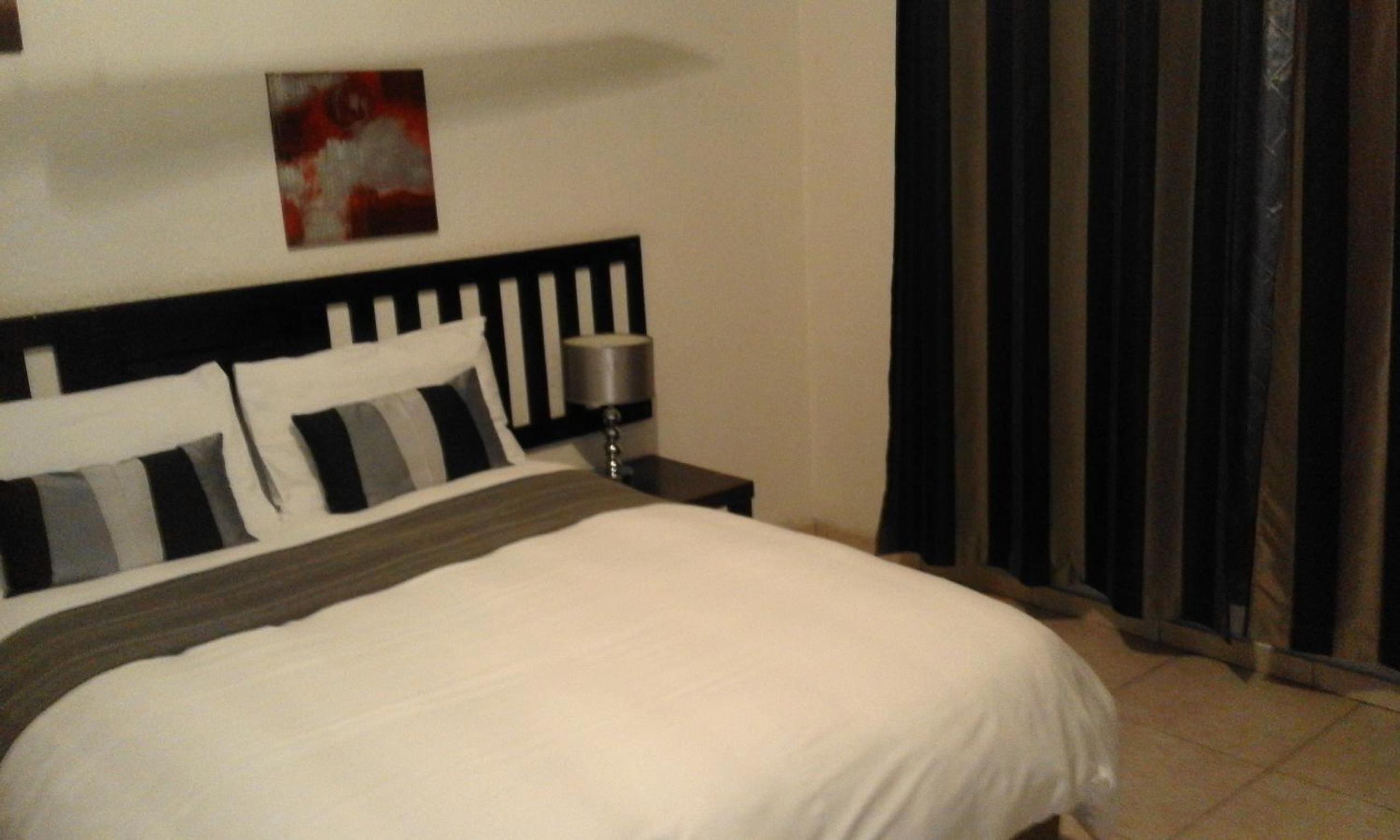 Deluxe Double or Twin Room - Photo 2