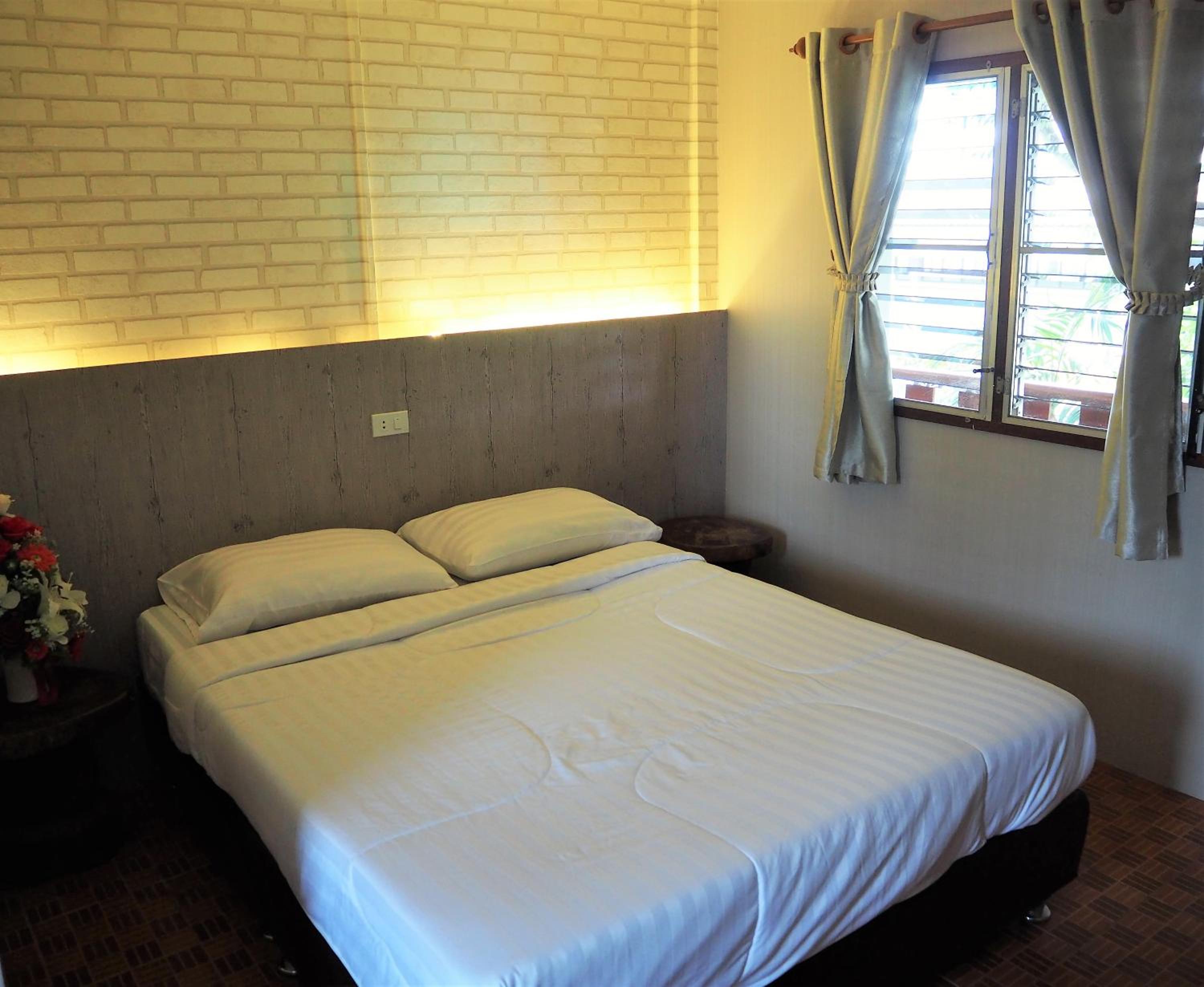 Standard Double Room - Photo 4