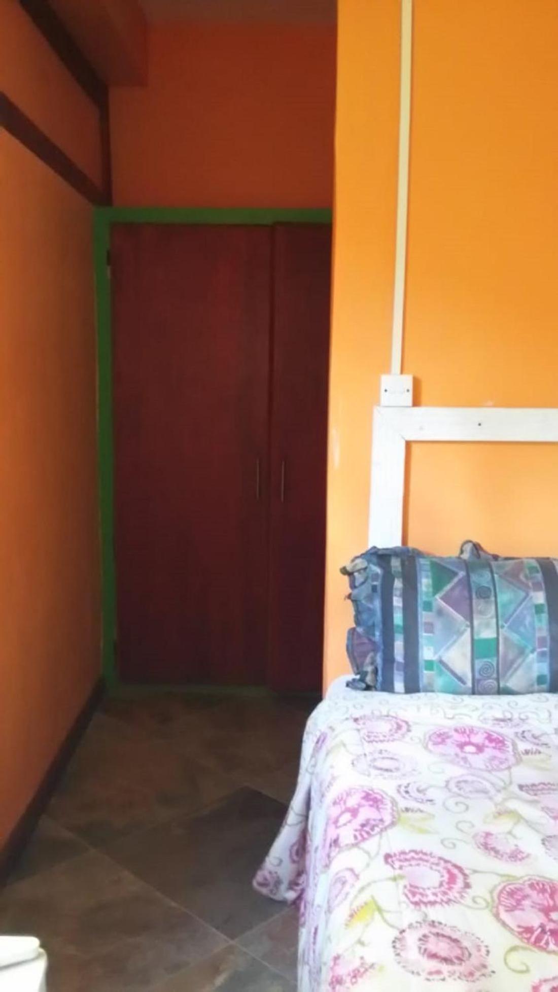 Standard Twin Room photo 2