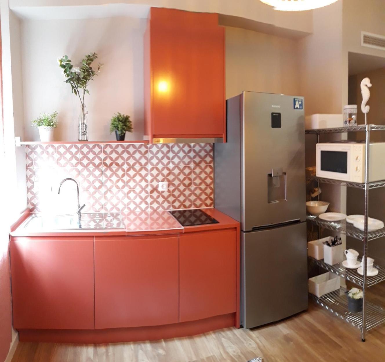 Two-Bedroom Apartment - Photo 7