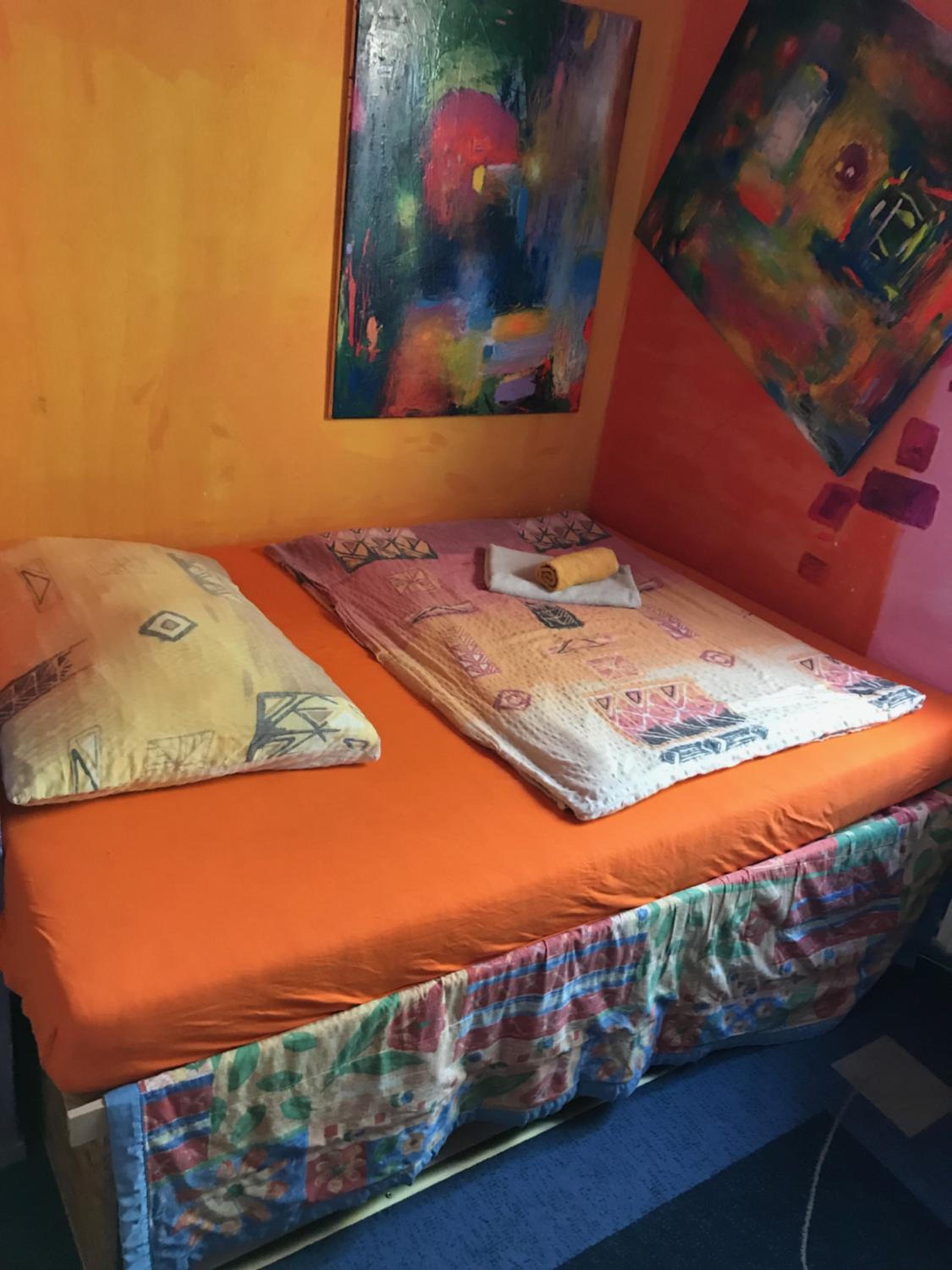 Single Room photo 3