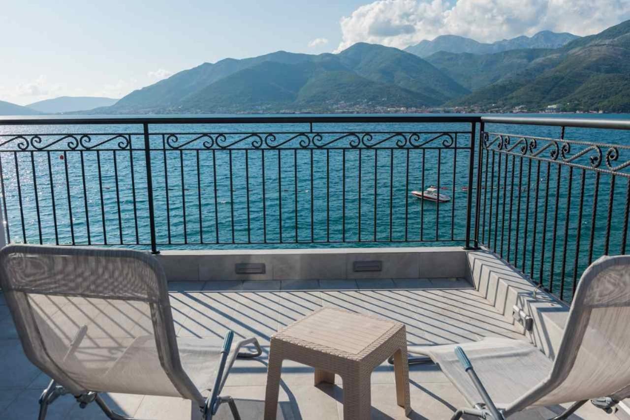Apartment with Sea View photo 1