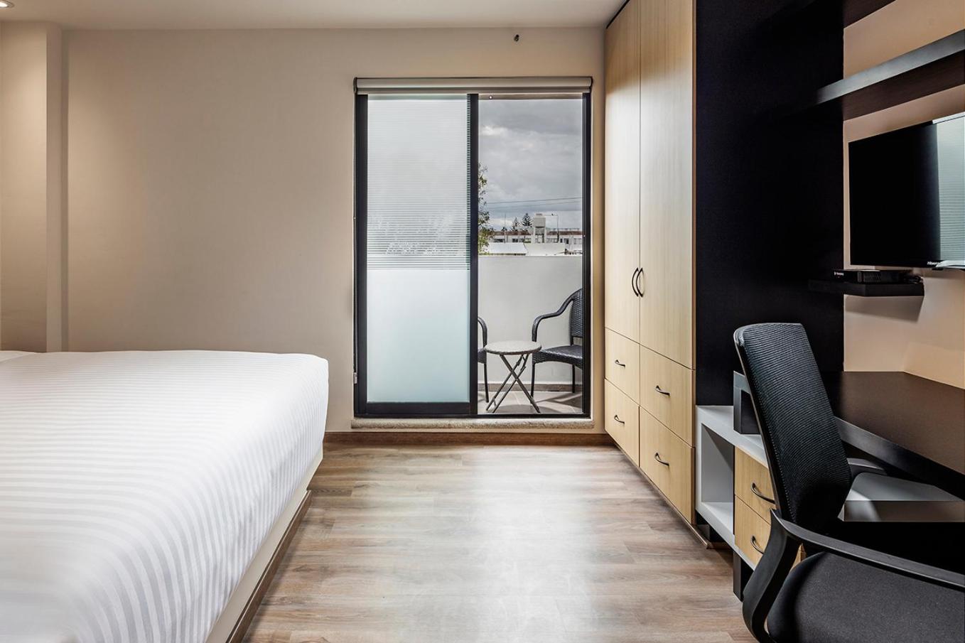 Double Room with Terrace - Photo 8