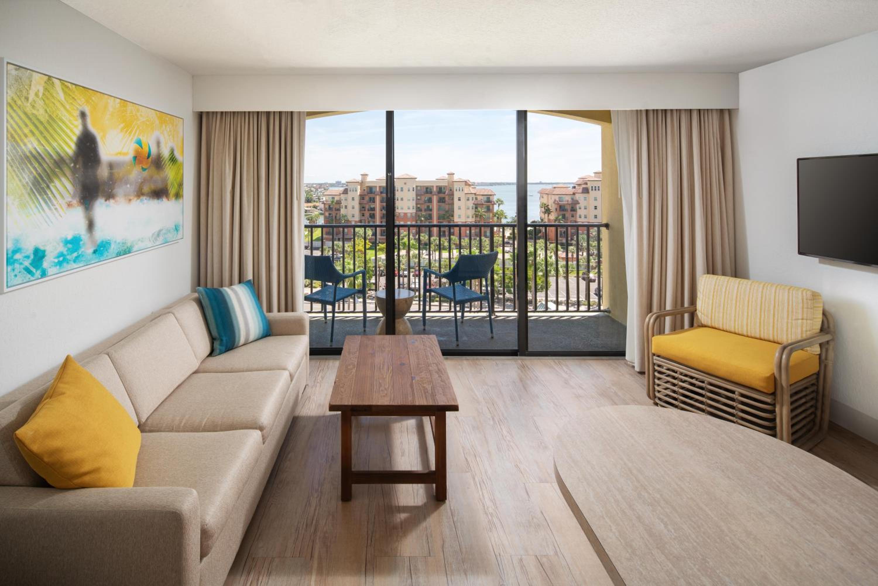 Junior Suite with One King Bed - Resort Bay View - Photo 4