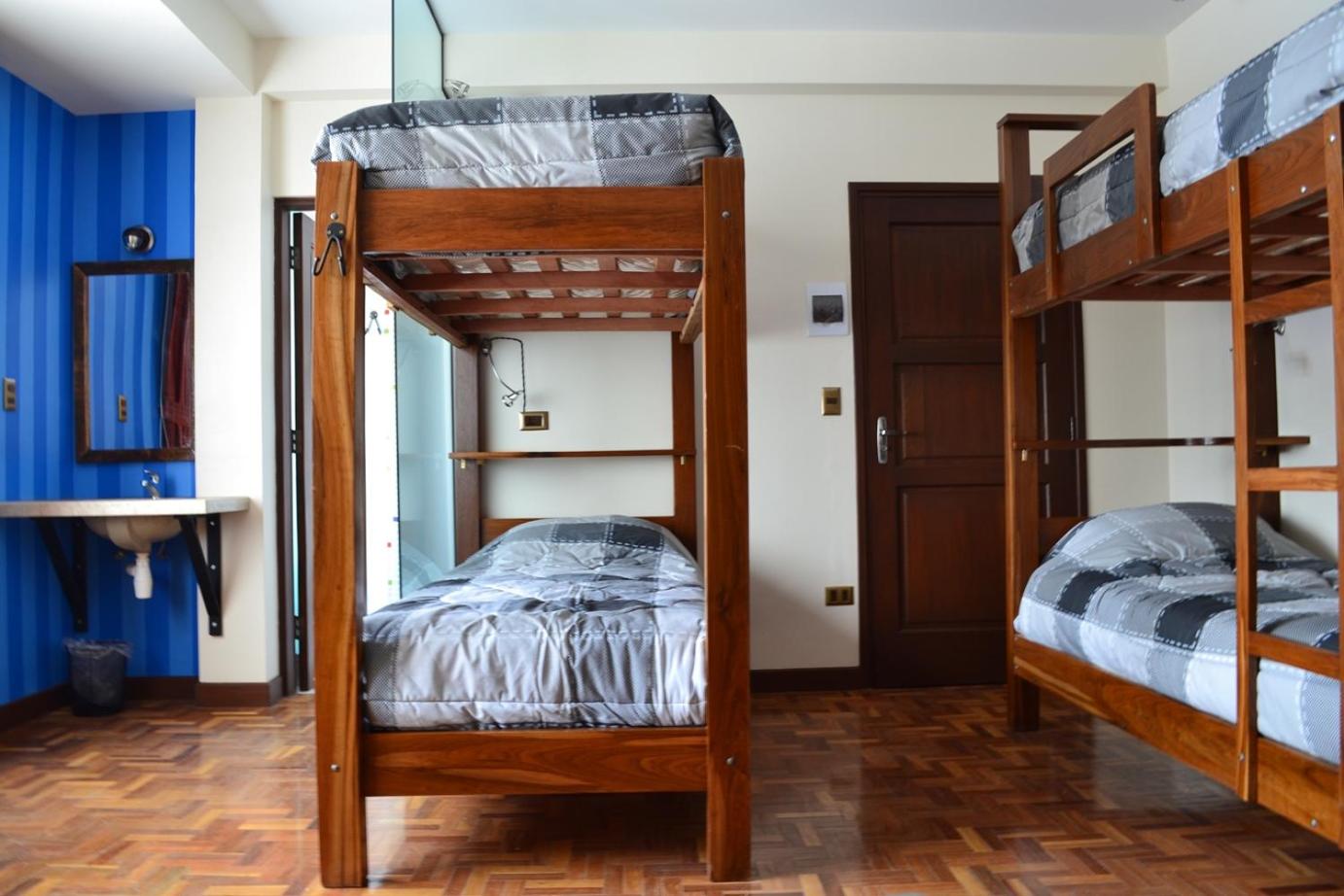 Bed in 4-Bed Mixed Dormitory Room photo 1