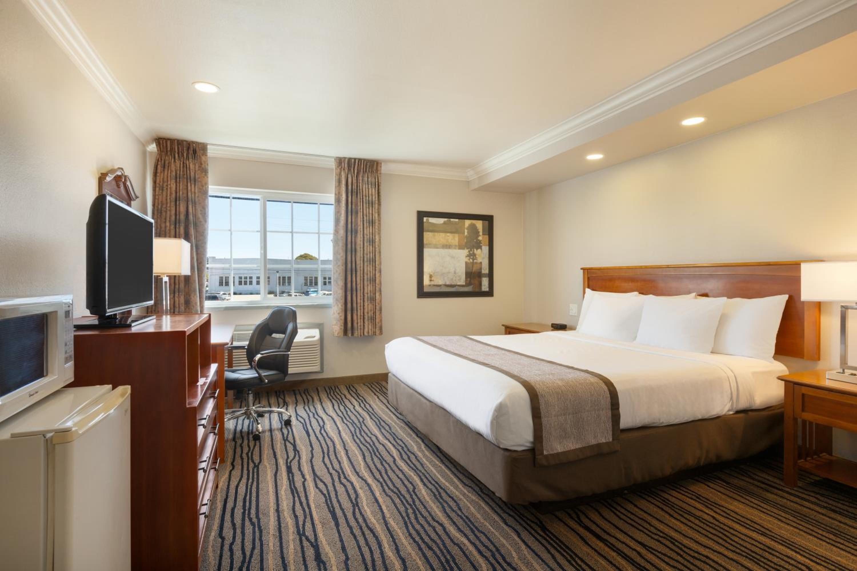 Days Inn by Wyndham Eureka CA, Foto 2