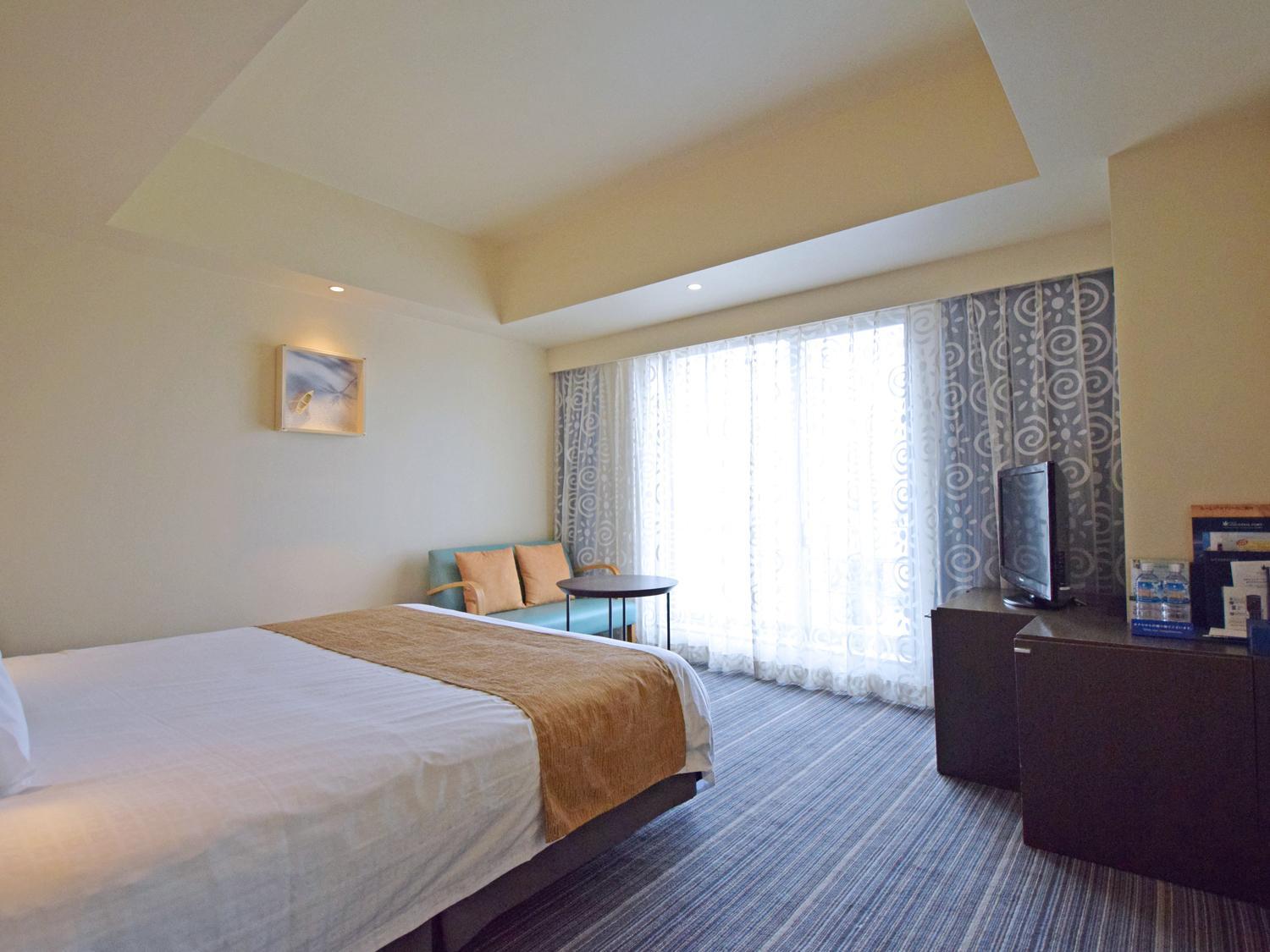 Standard King Room - Non-Smoking - Photo 4