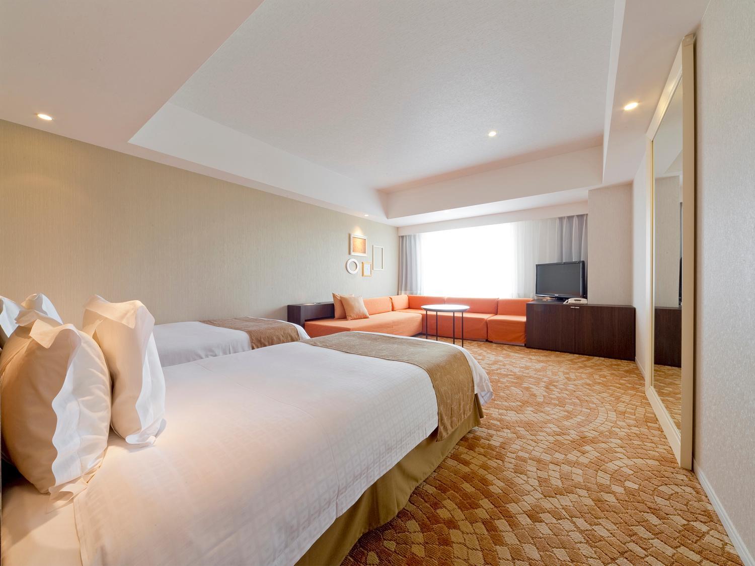 Deluxe Twin Room - Non-Smoking - Photo 6