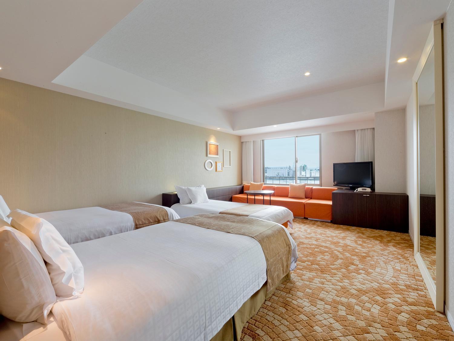 Deluxe Triple Room - Non-Smoking - Photo 4