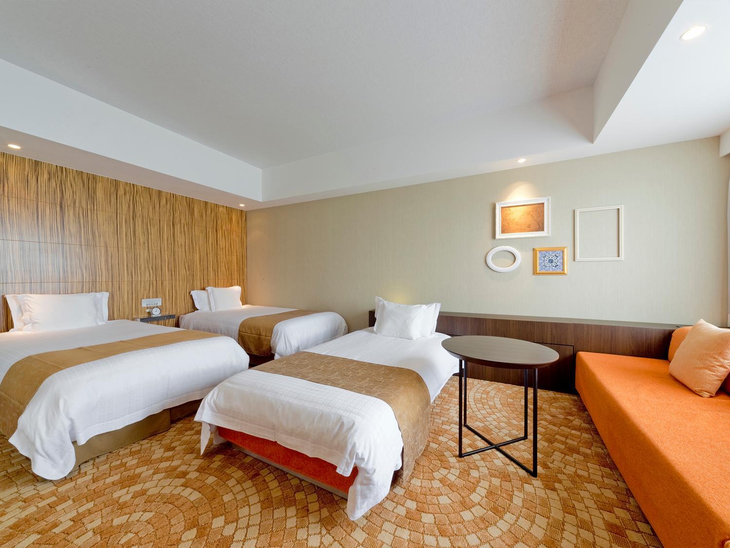 Deluxe Triple Room - Non-Smoking - Photo 3