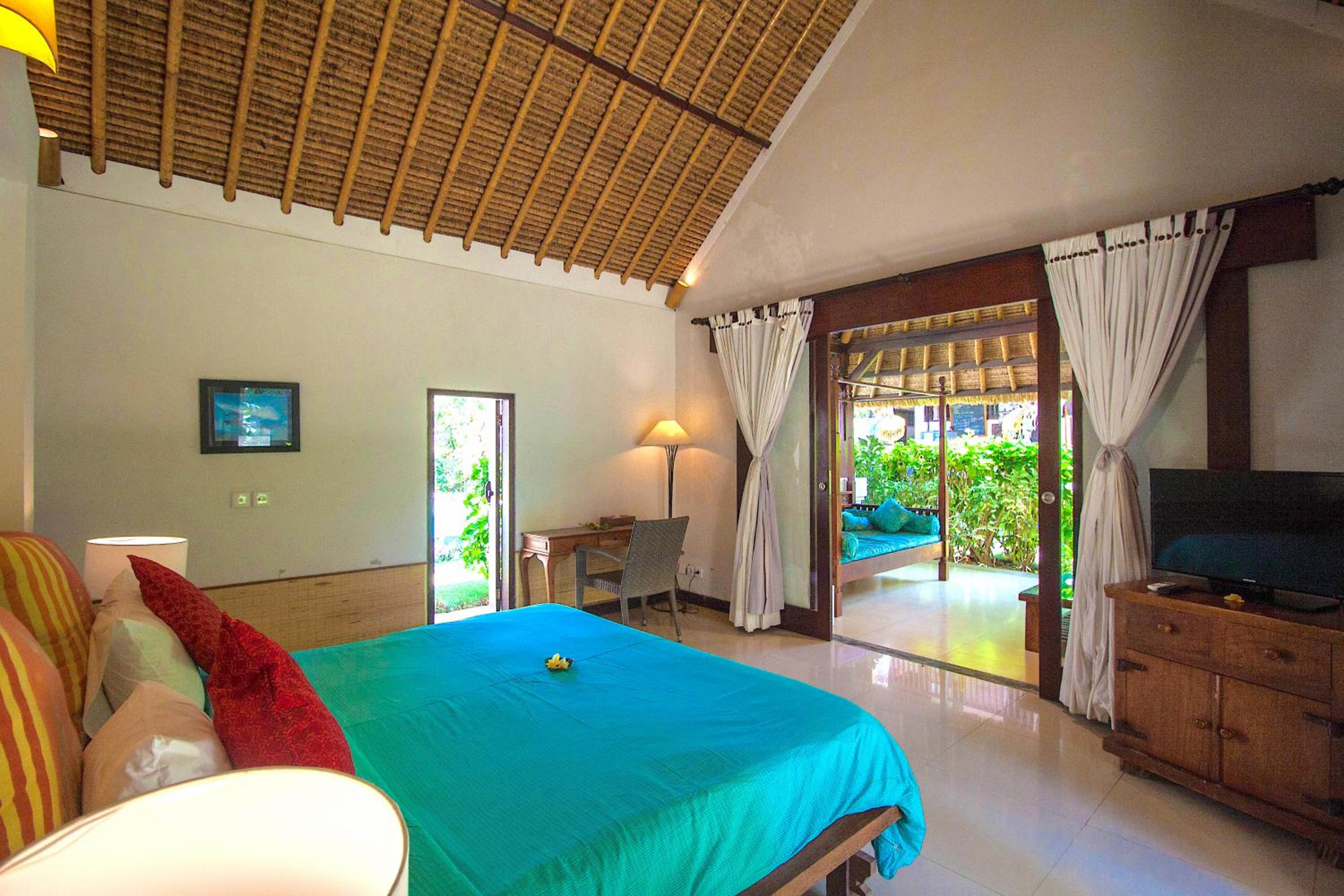 Deluxe Double Room - Photo 9