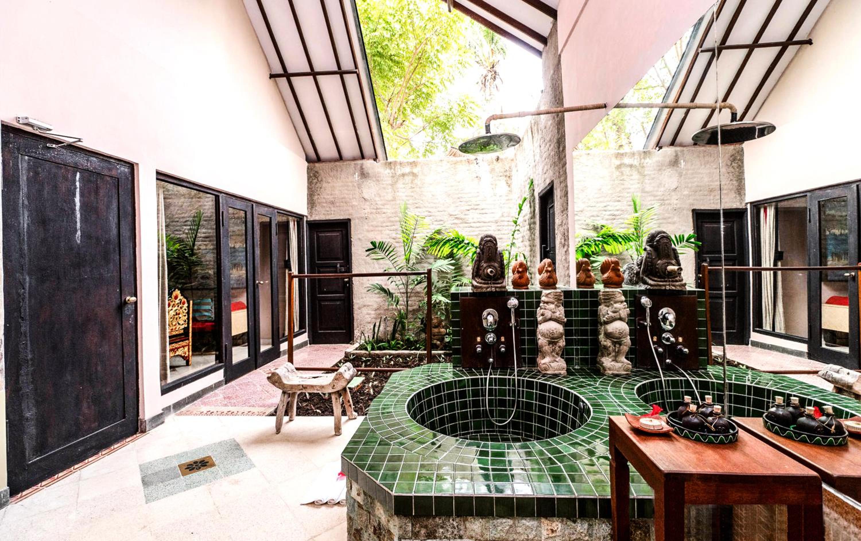 One-Bedroom Villa Svarga with Free Signature Daily Afternoon Tea - Photo 11