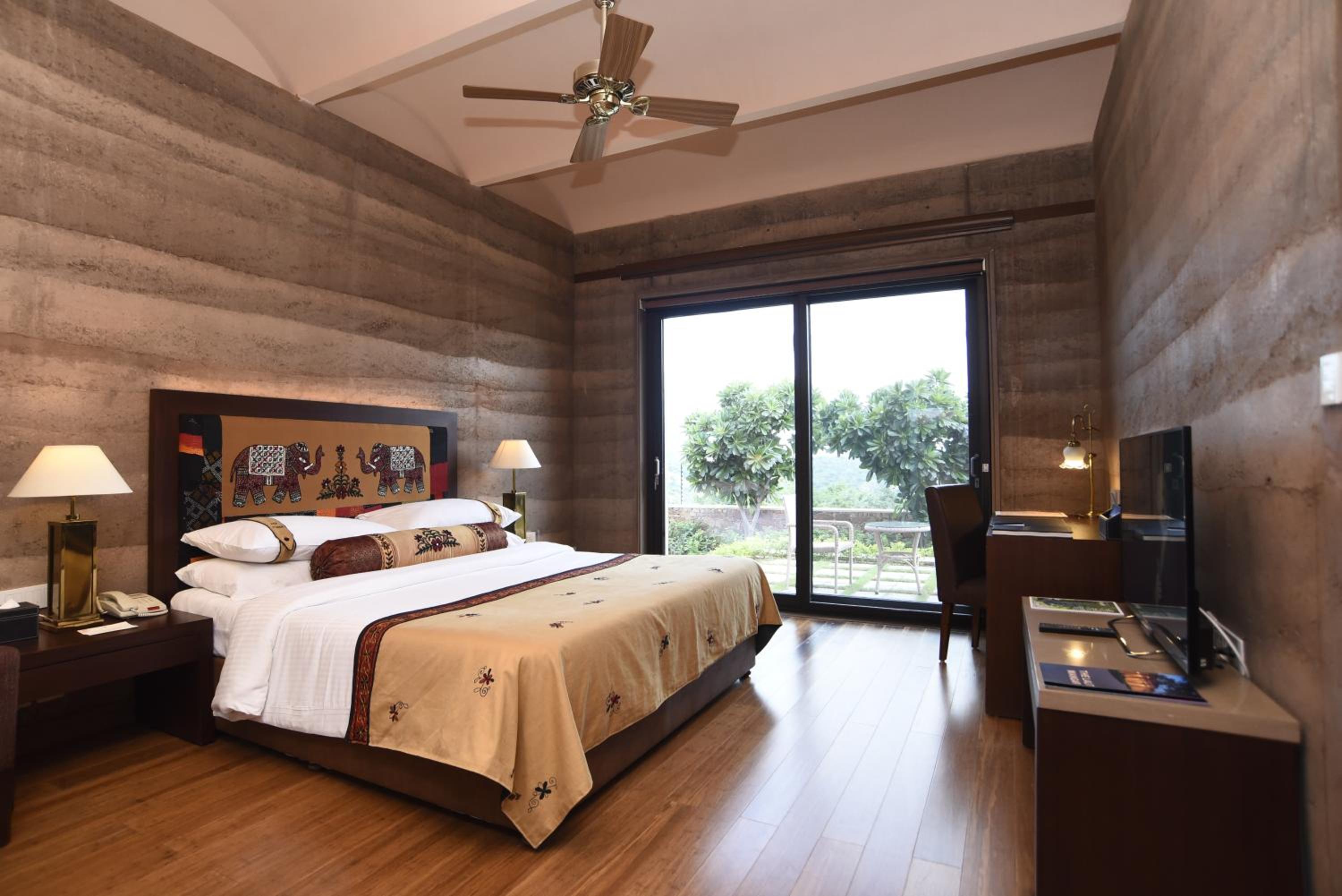 Garden View Suite