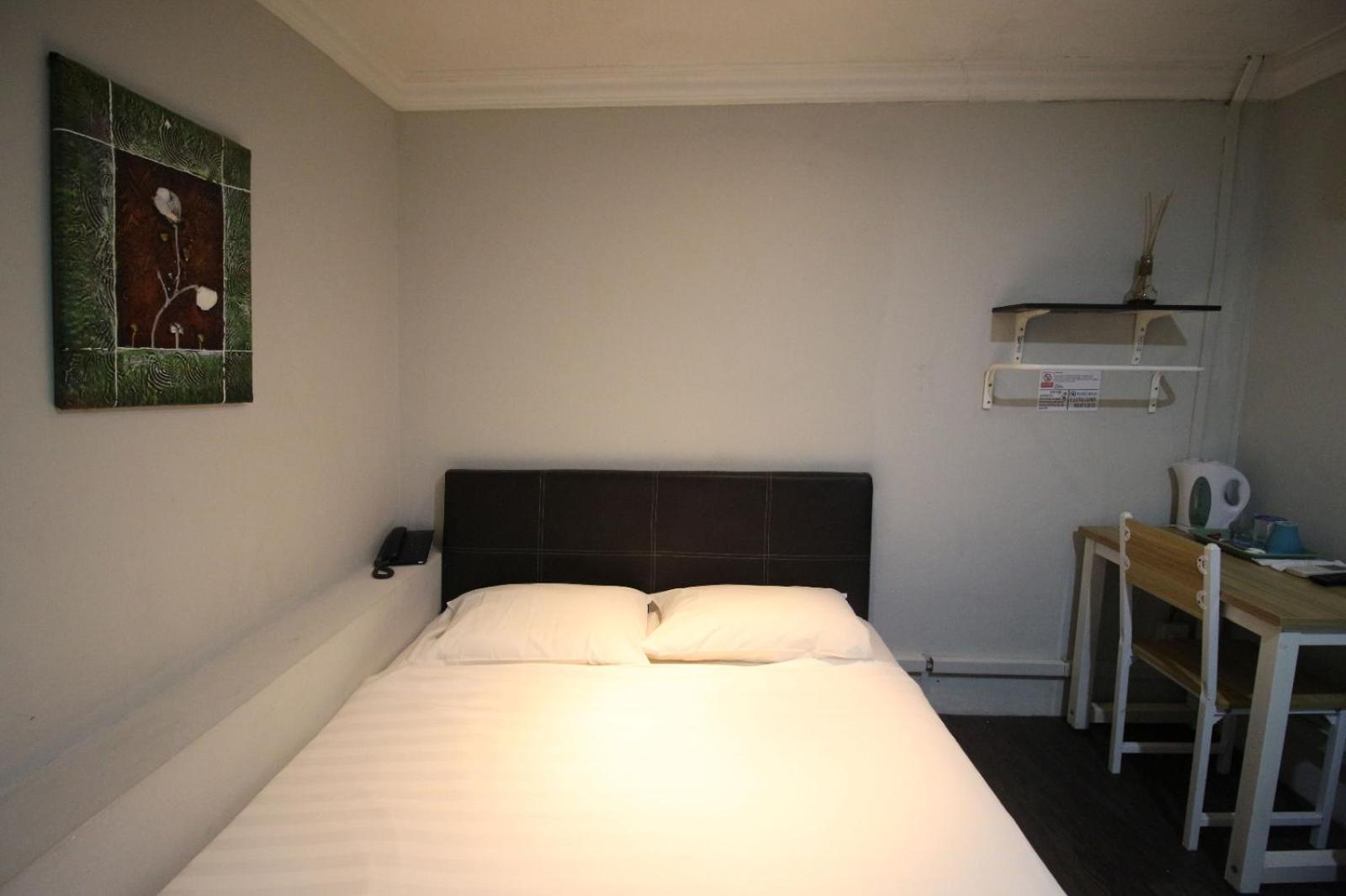 Standard Double Room photo 2