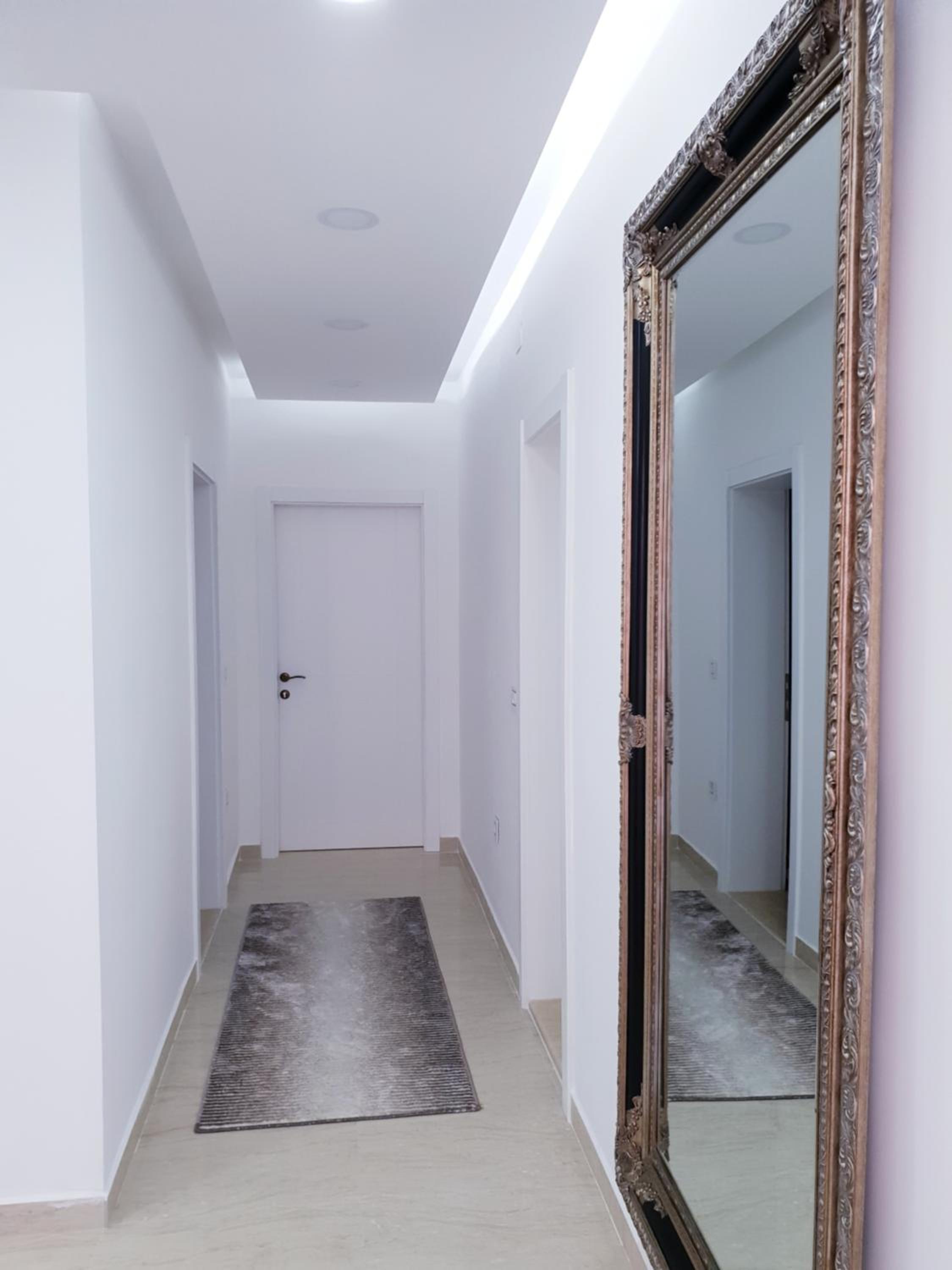 Two-Bedroom Apartment with Sea View (5 Adults)