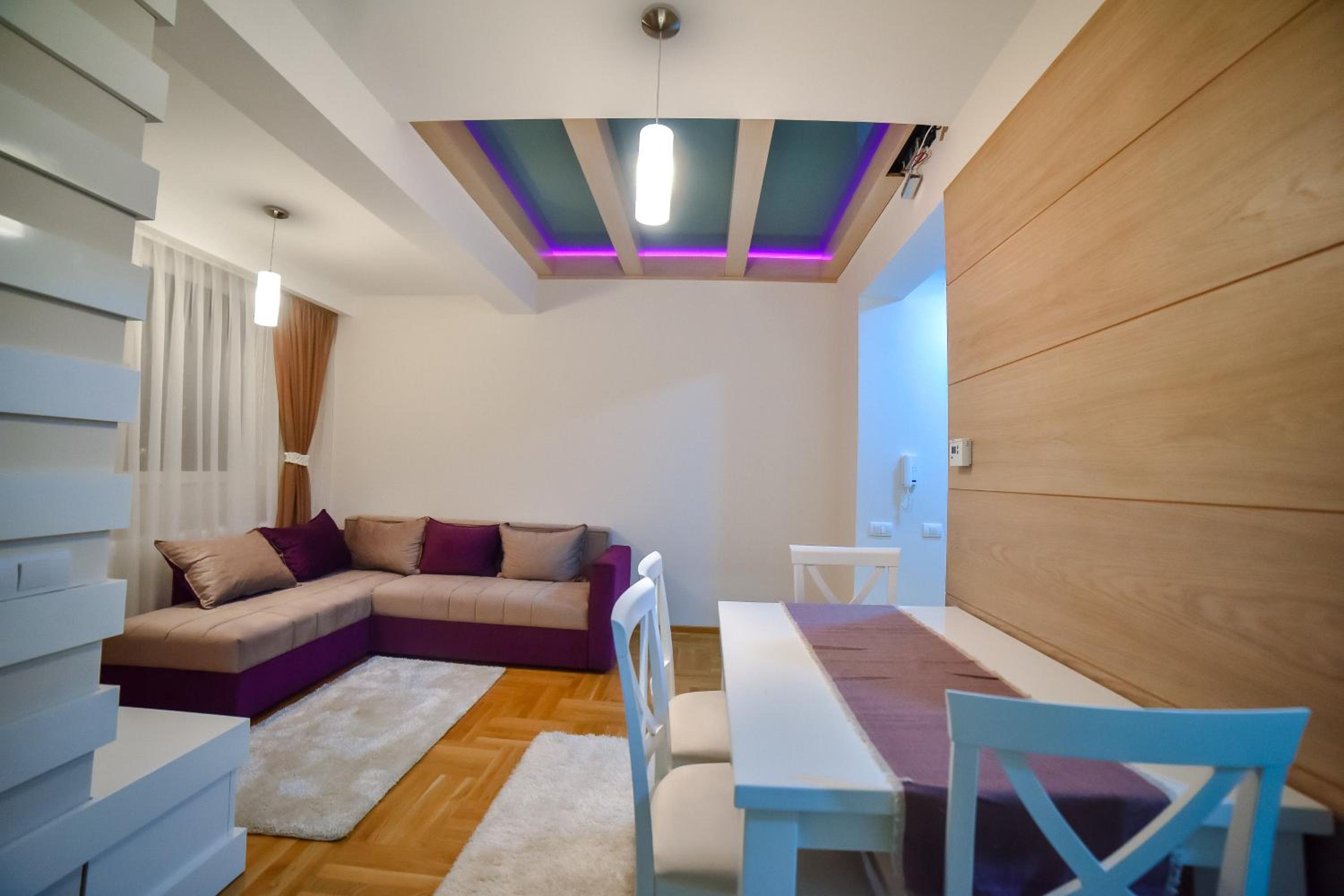 Apartment photo 3