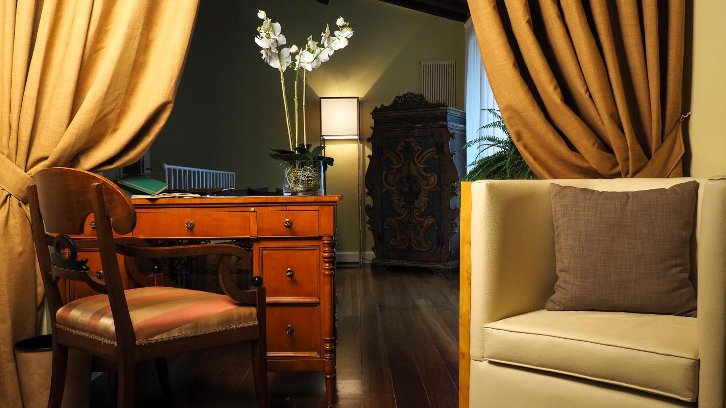 Junior Suite with Terrace photo 2