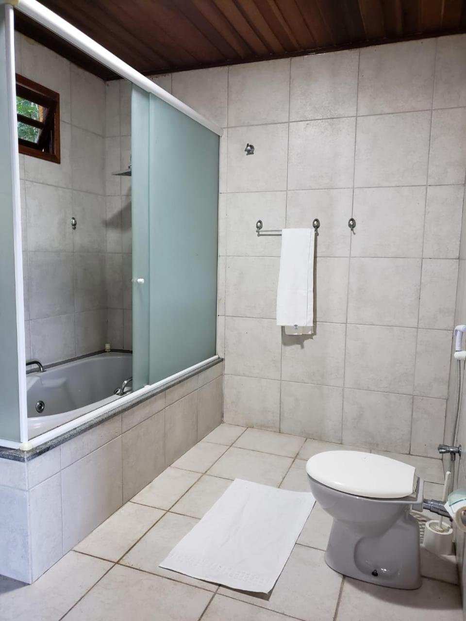 Double Room With Spa Bath photo 3