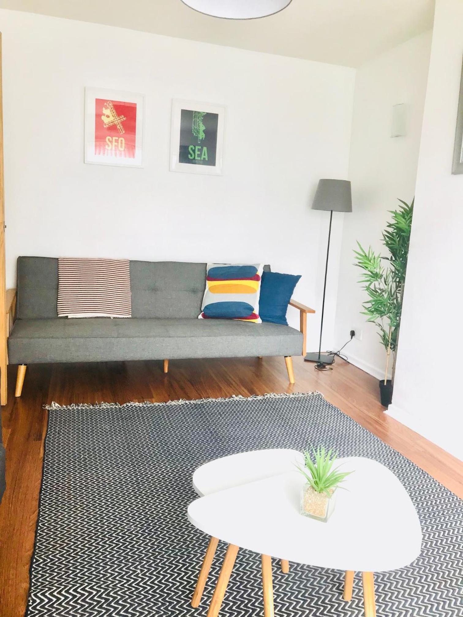 Apartment photo 2