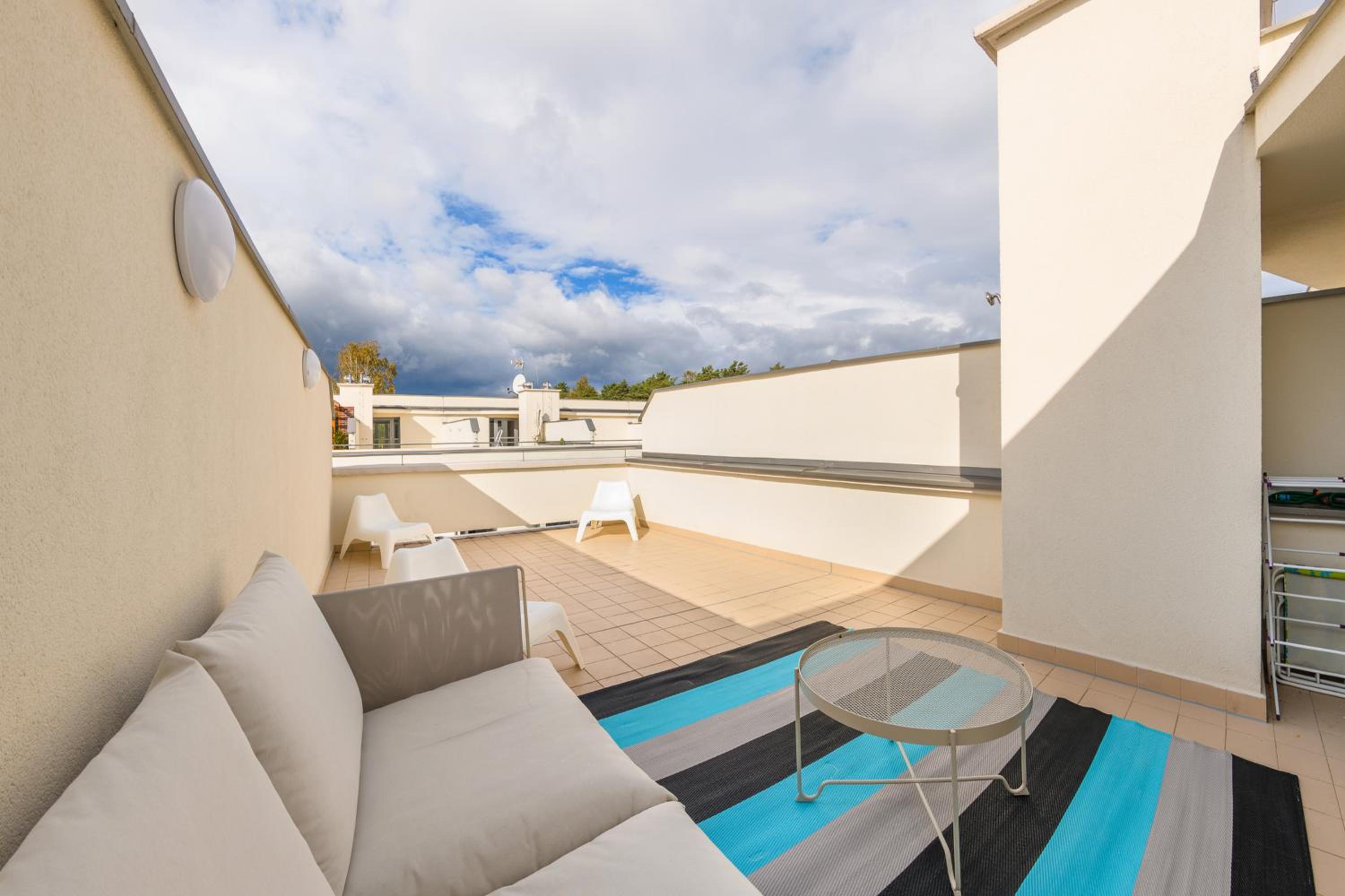 Two-Bedroom Apartment with Forest View photo 2