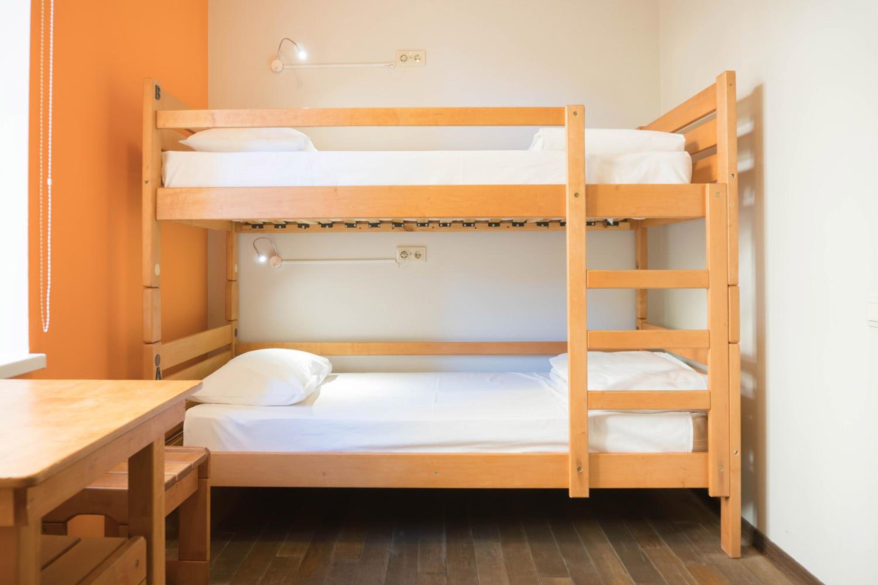 Single Bed in 4-Bed Dormitory Room photo 1