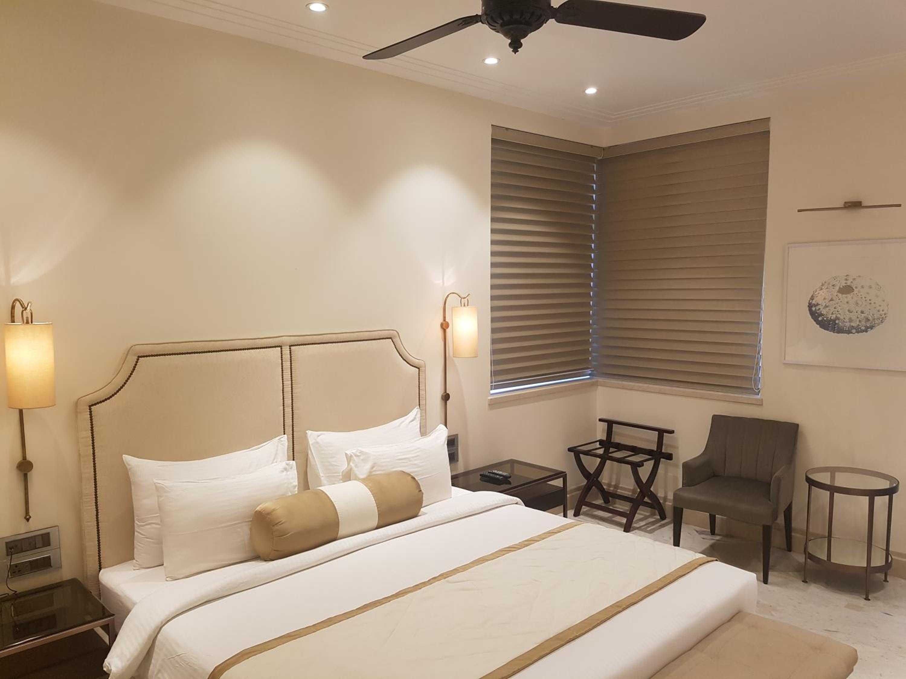 Superior Deluxe Balcony Sea Facing Room - Photo 4