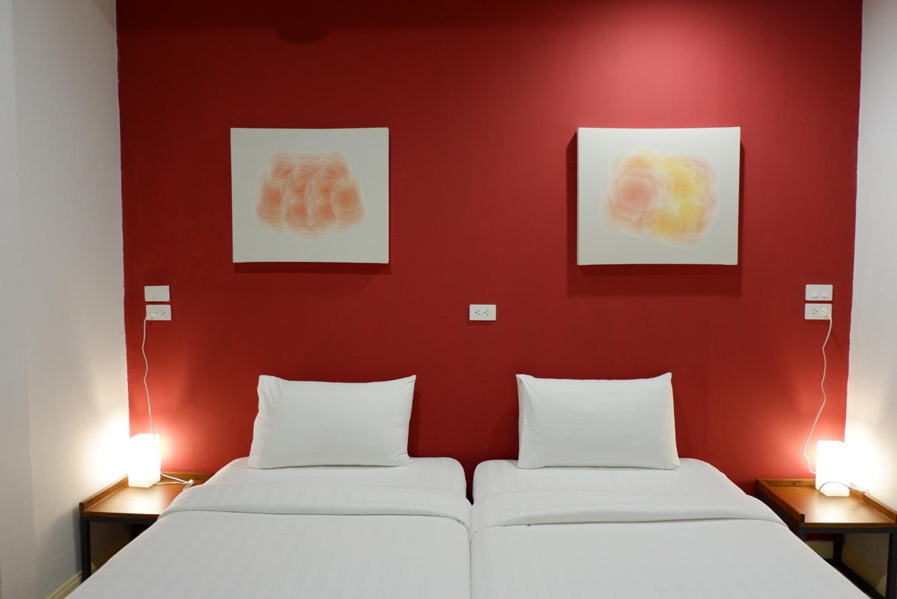 Deluxe Twin Room photo 1