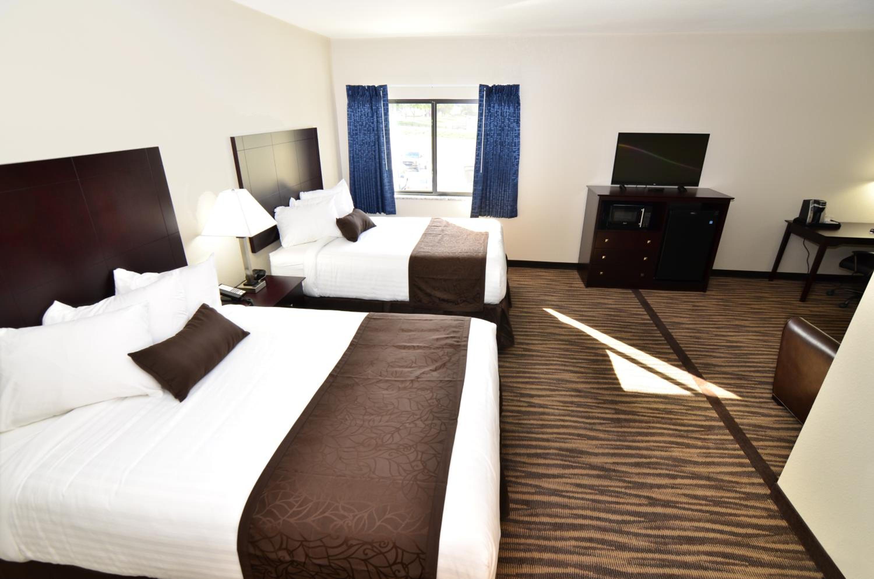 Queen Suite photo 1