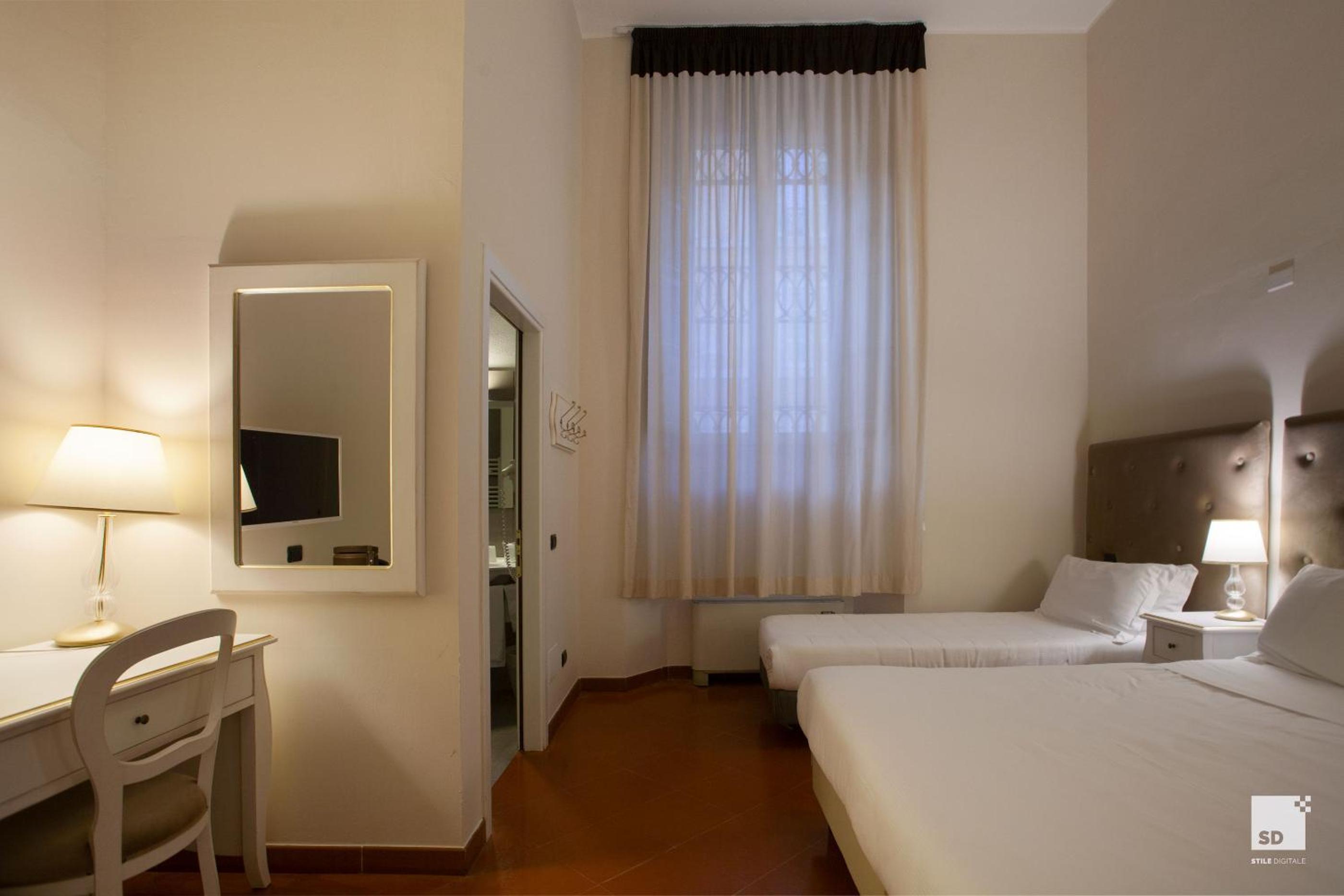 Triple Room - Photo 2