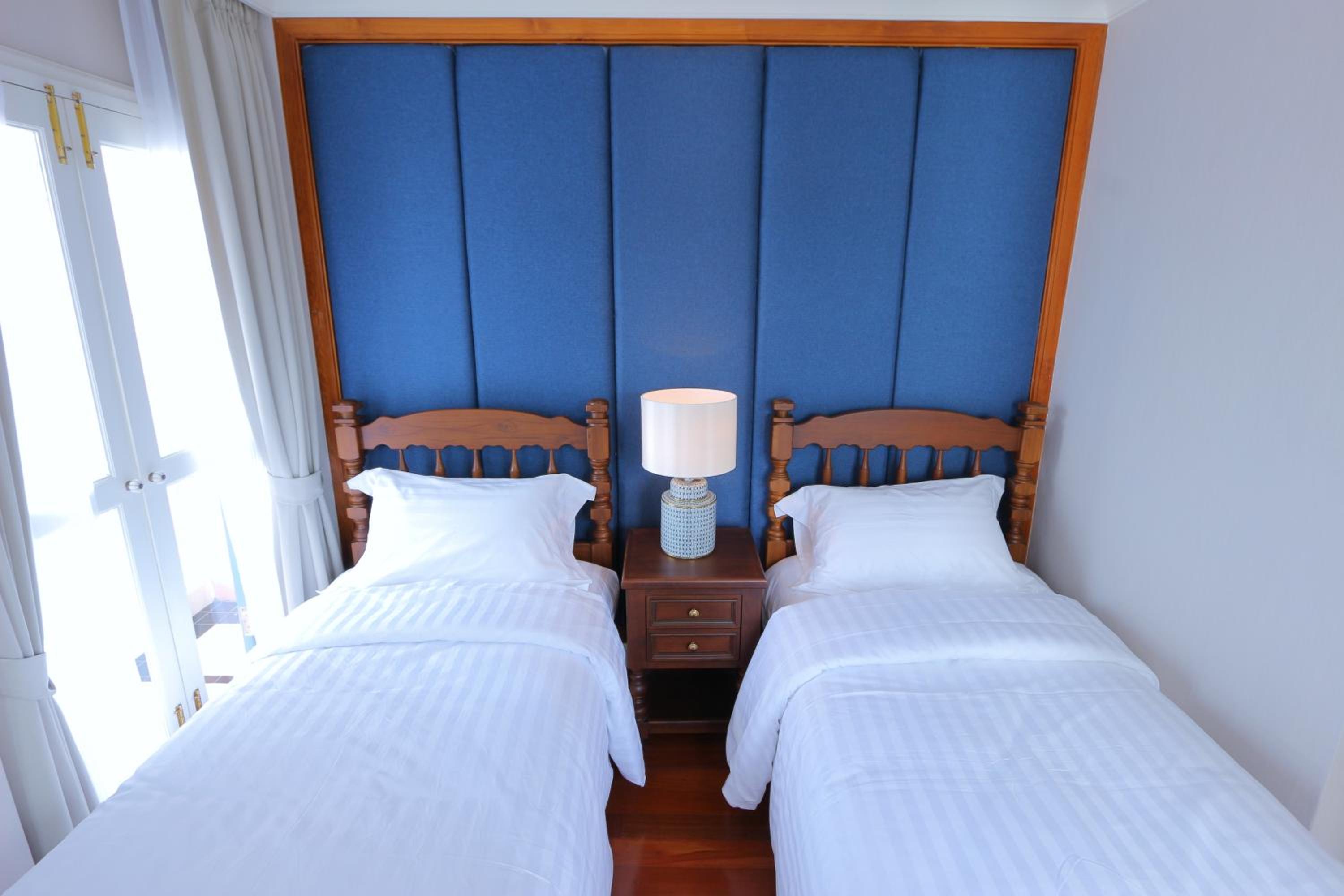 Two-Bedroom Suite thumbnail 5